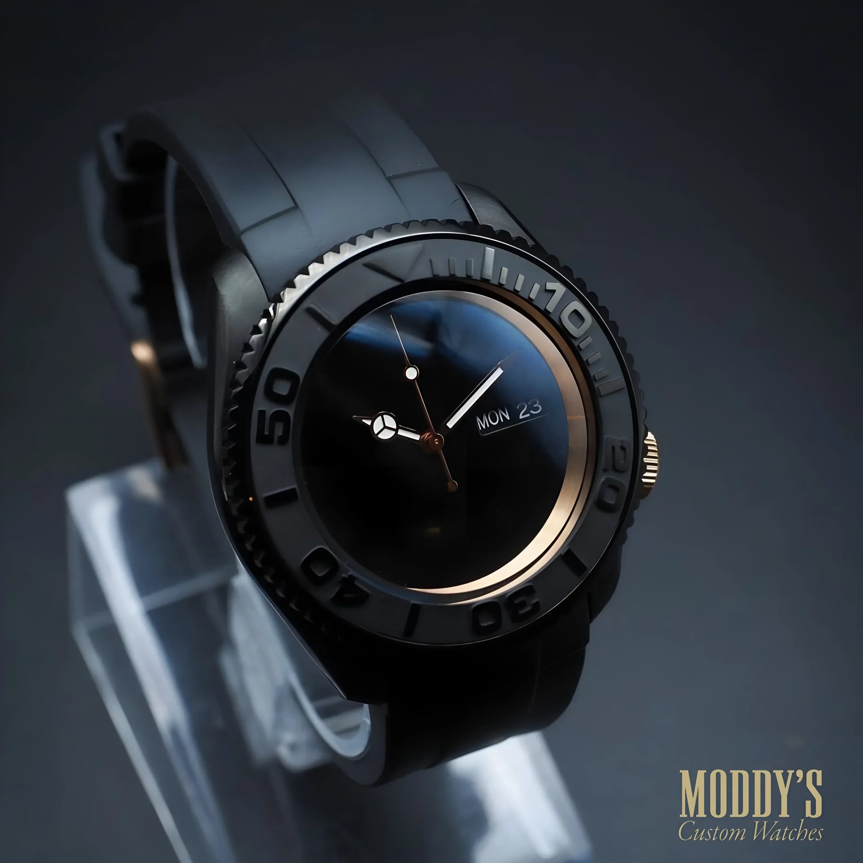 Seiko mod SKX dive watch with black gold dial and rubber strap