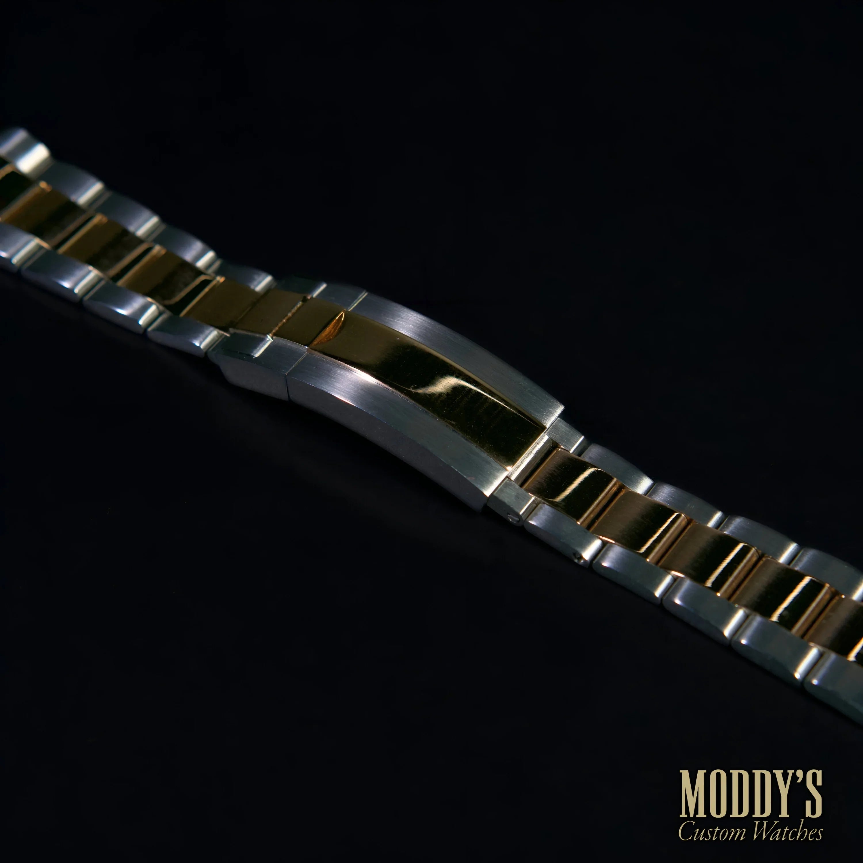 Accessories for Seiko Mods: Personalize your watch with style.