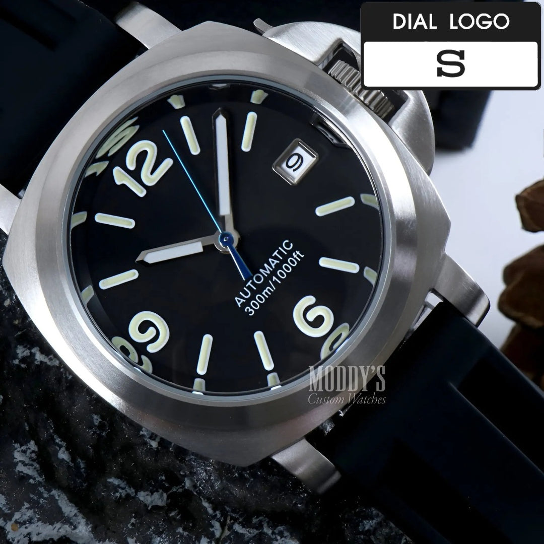 Paneiko | Black Rubber