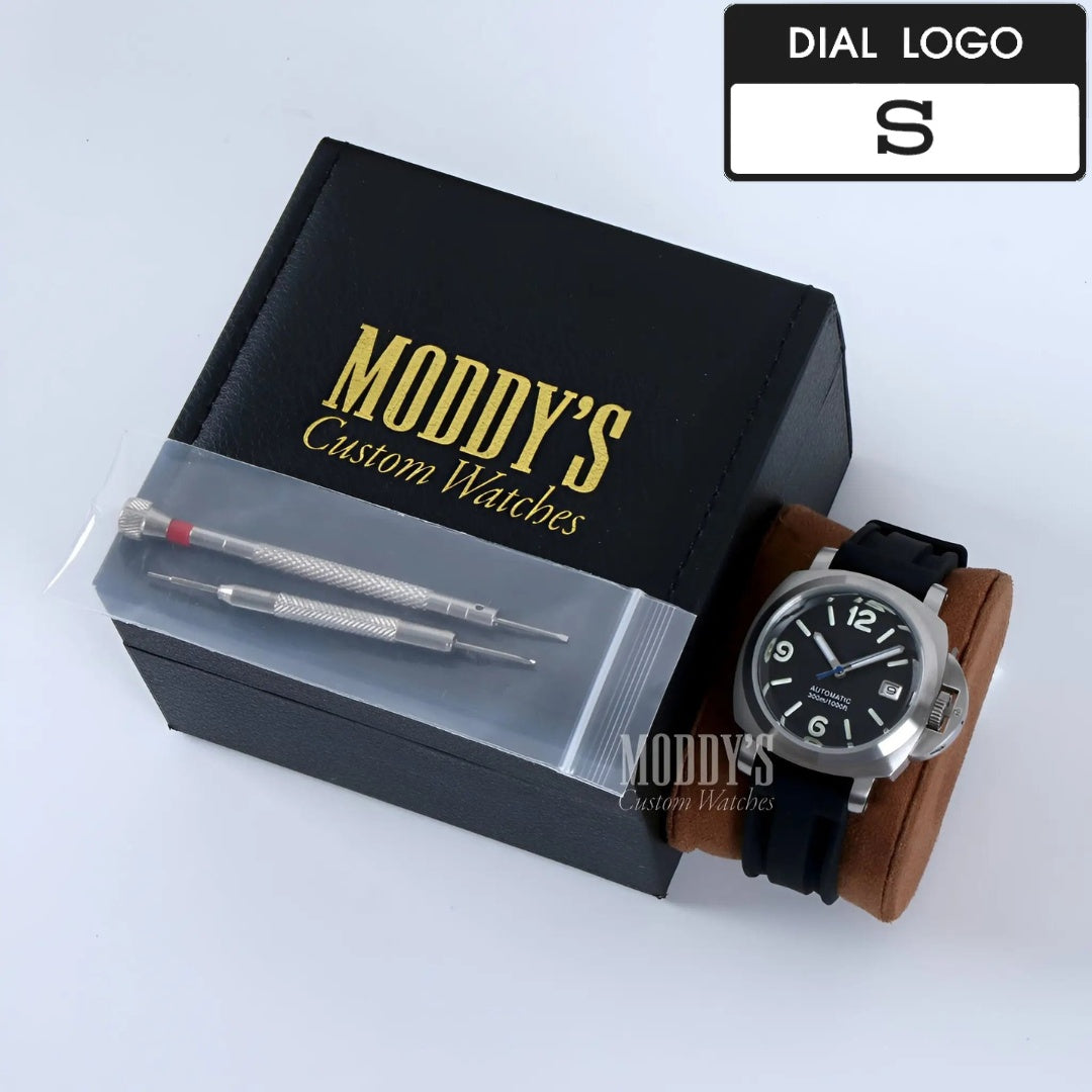 Paneiko | Black Rubber
