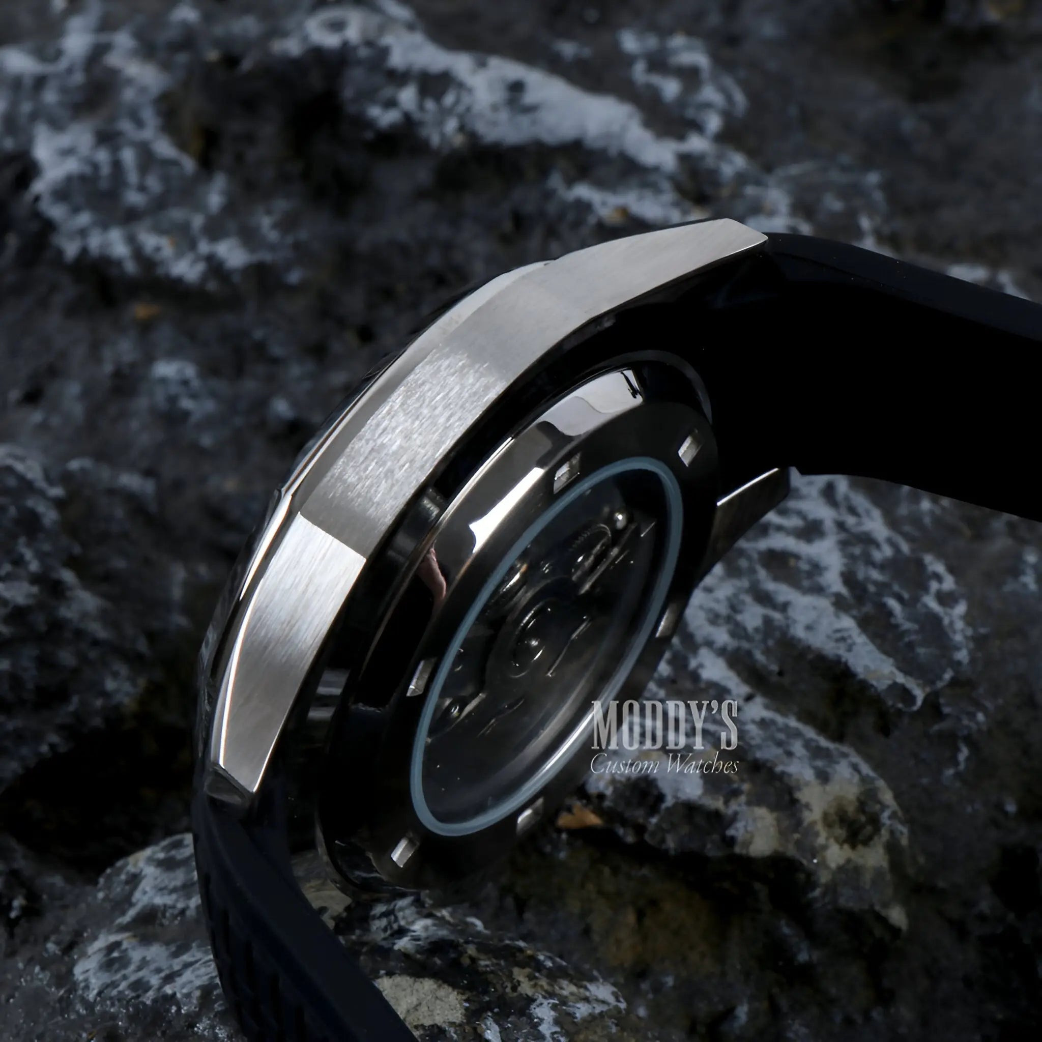 Seiko mod Aquanaut with Seiko NH35 automatic, black strap, silver case