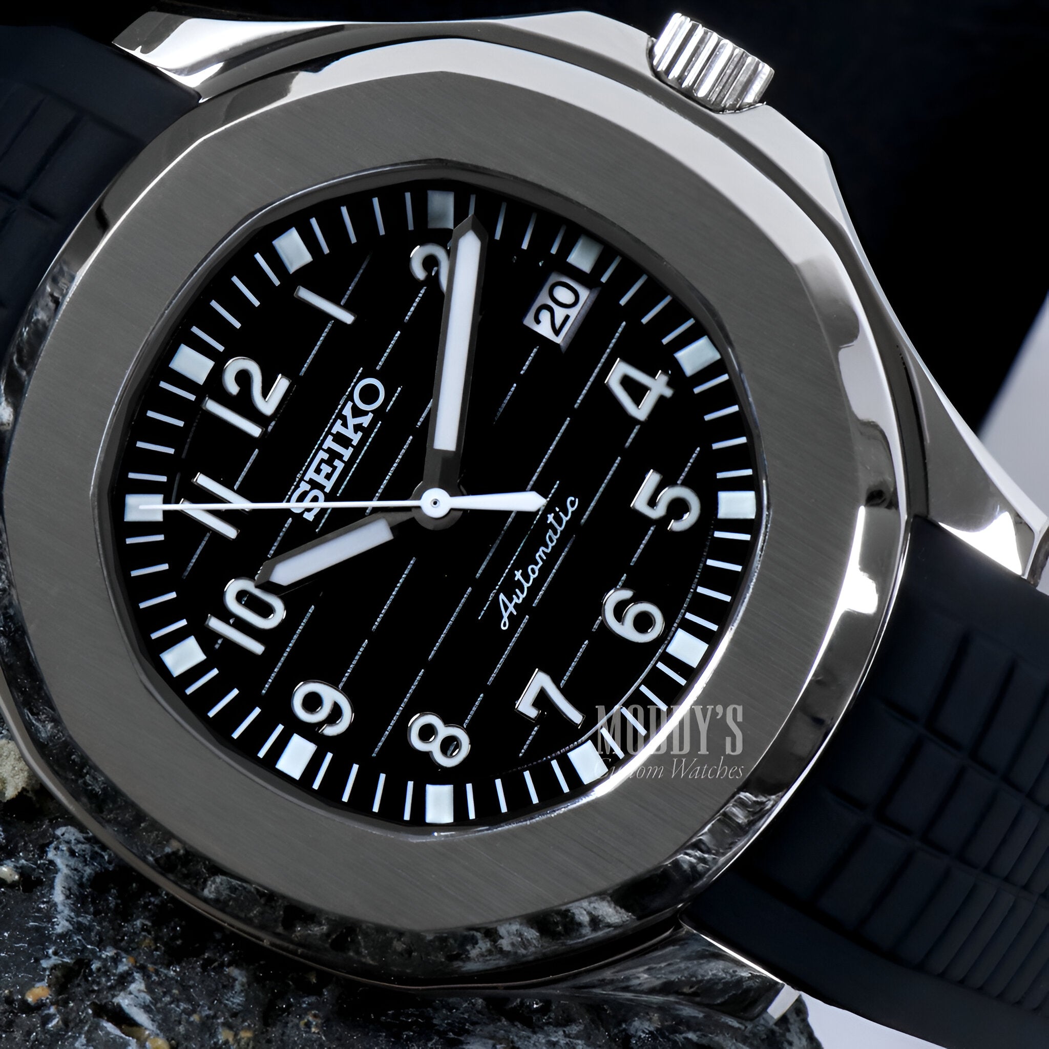 Seikonaut | Black
