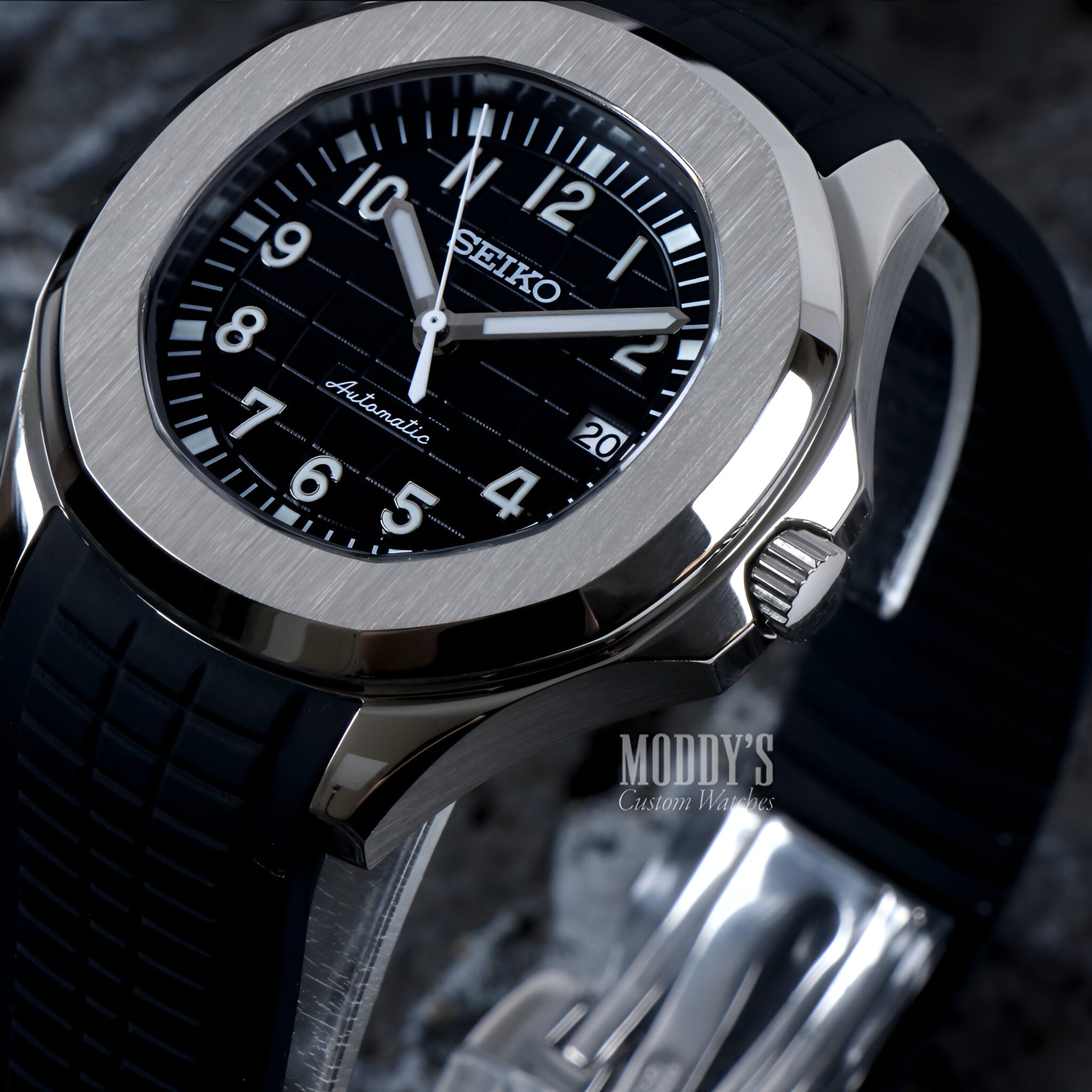 Seikonaut | Black