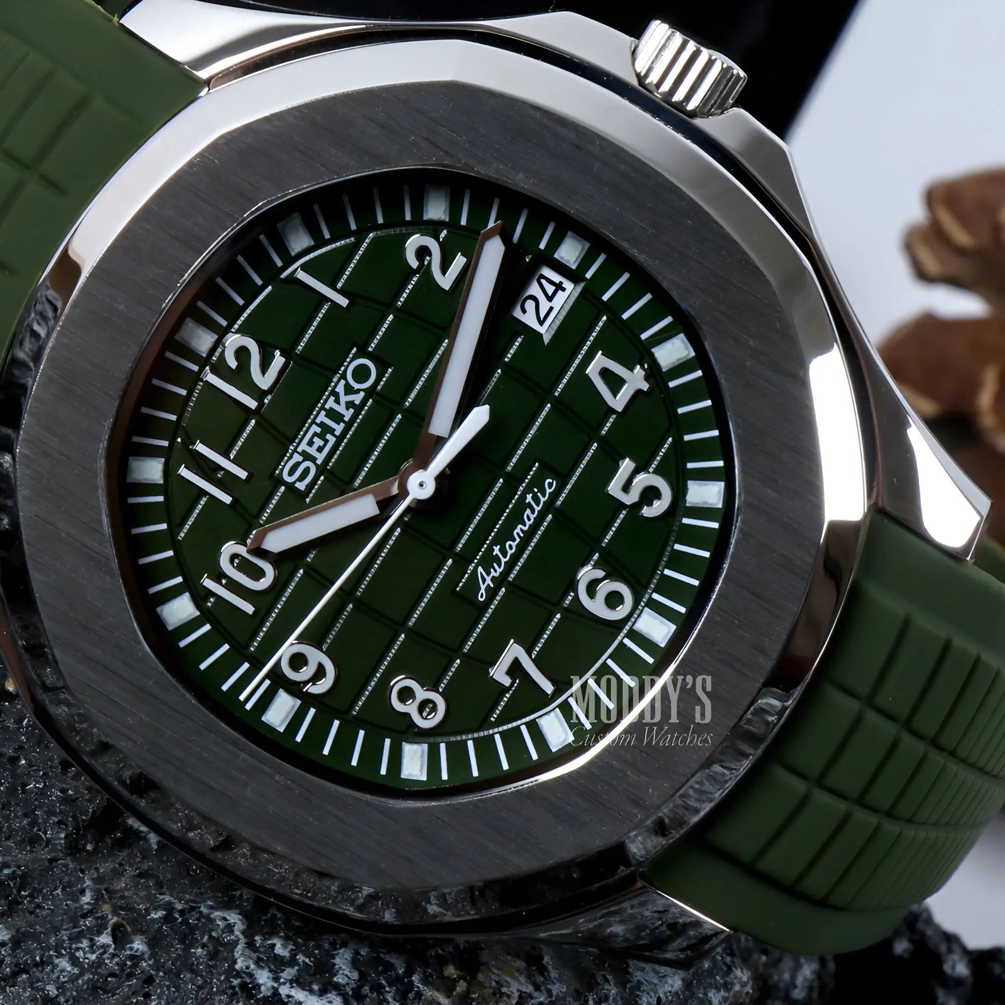 Green Seiko NH35 Automatic Mod Aquanaut Watch with Sapphire Glass