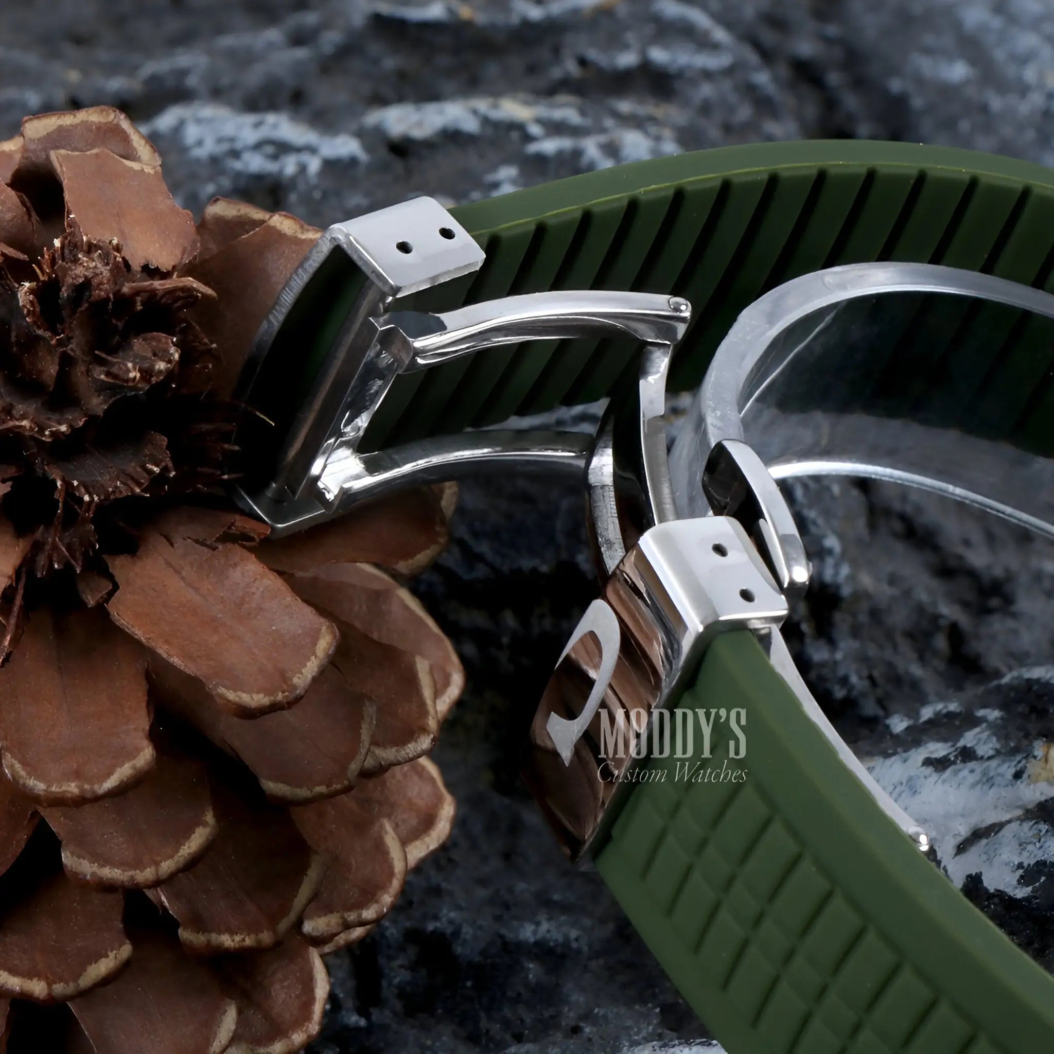 Green Seiko Mod Aquanaut watch with NH35 automatic, sapphire glass