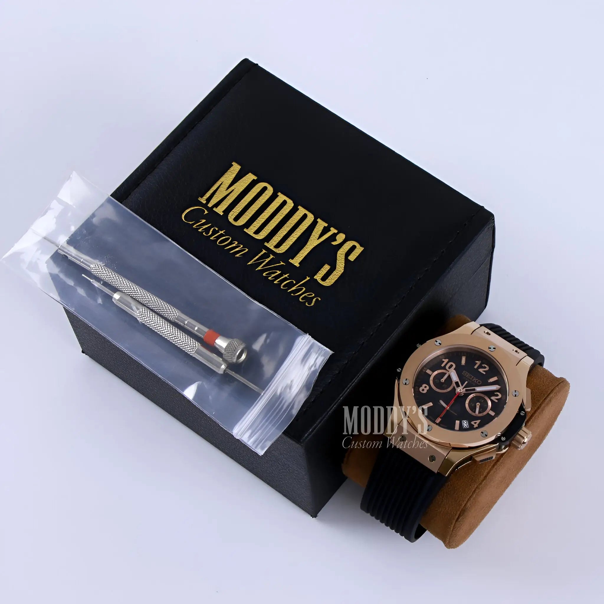 Hubleiko Big Bang Rose Gold watch with black leather strap and VK63 hybrid movement