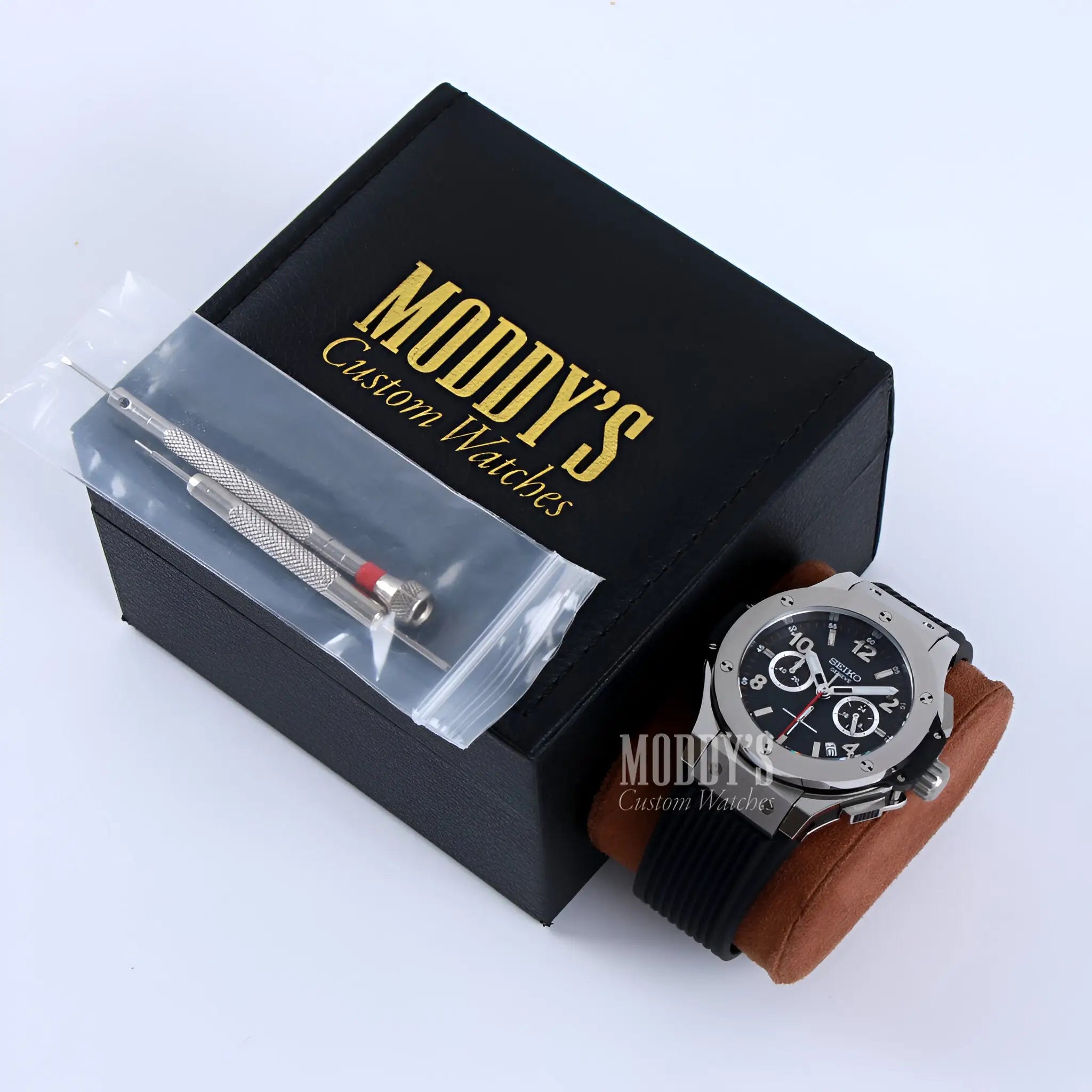 Hubleiko Big Bang Black Seiko mod watch with VK63 hybrid movement