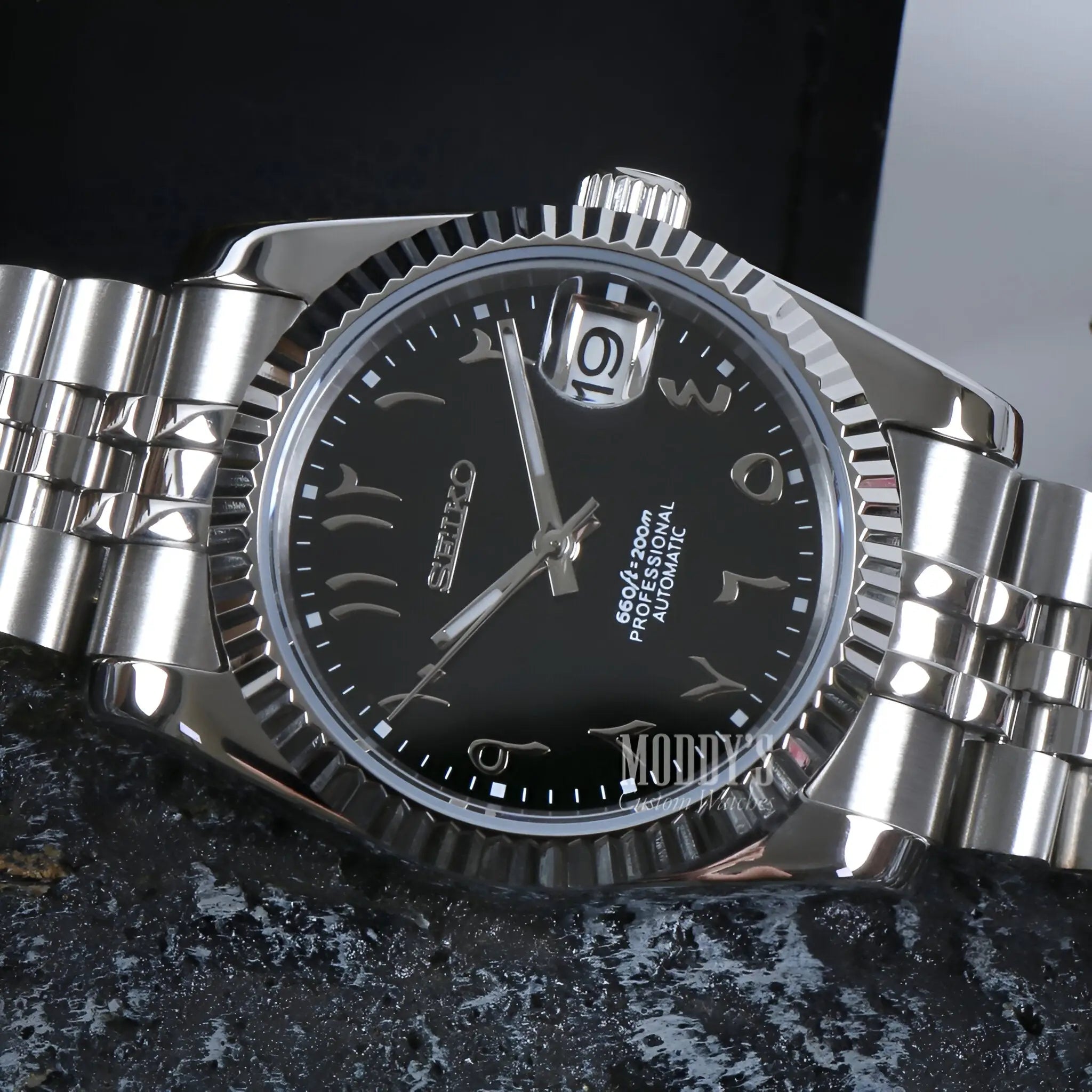 Seiko NH35 automatic mod Datejust with black Arabic dial and 904L steel