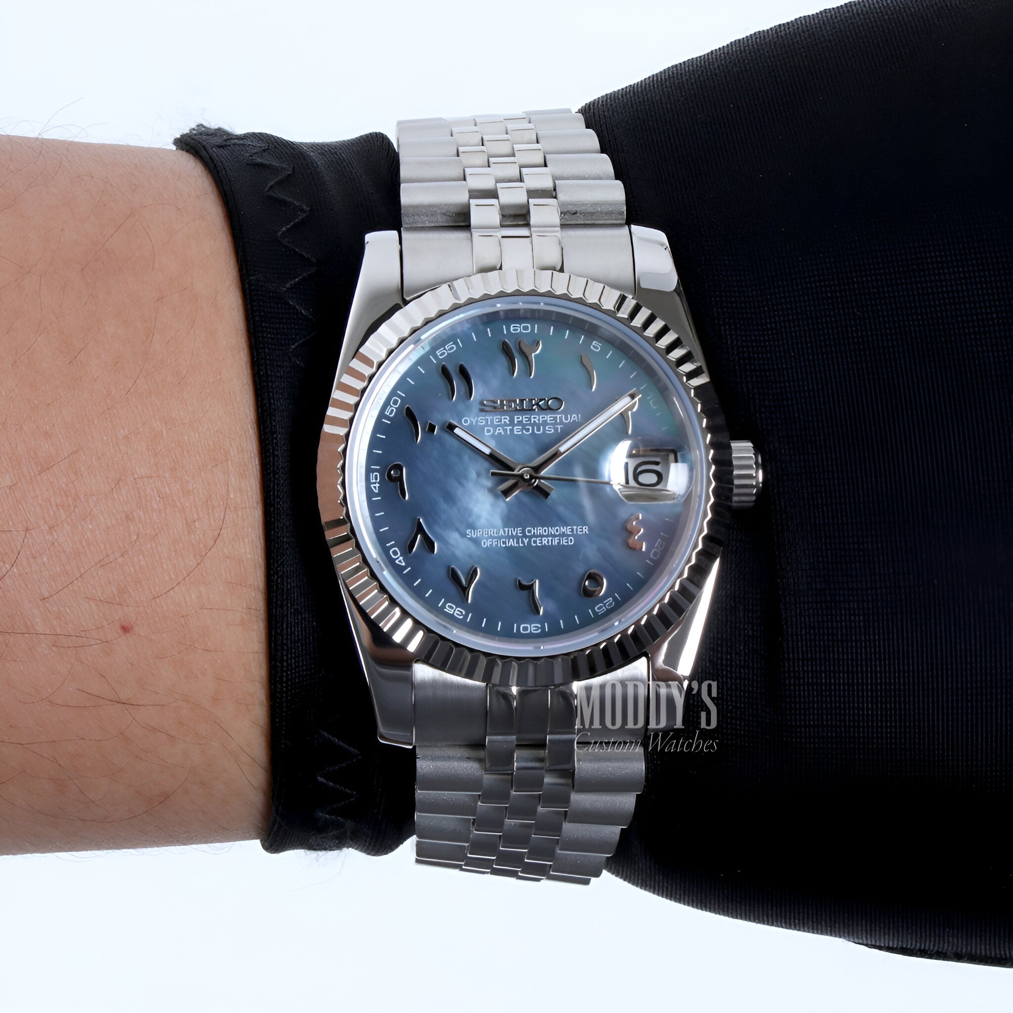 Seikojust | Arabic Cosmos