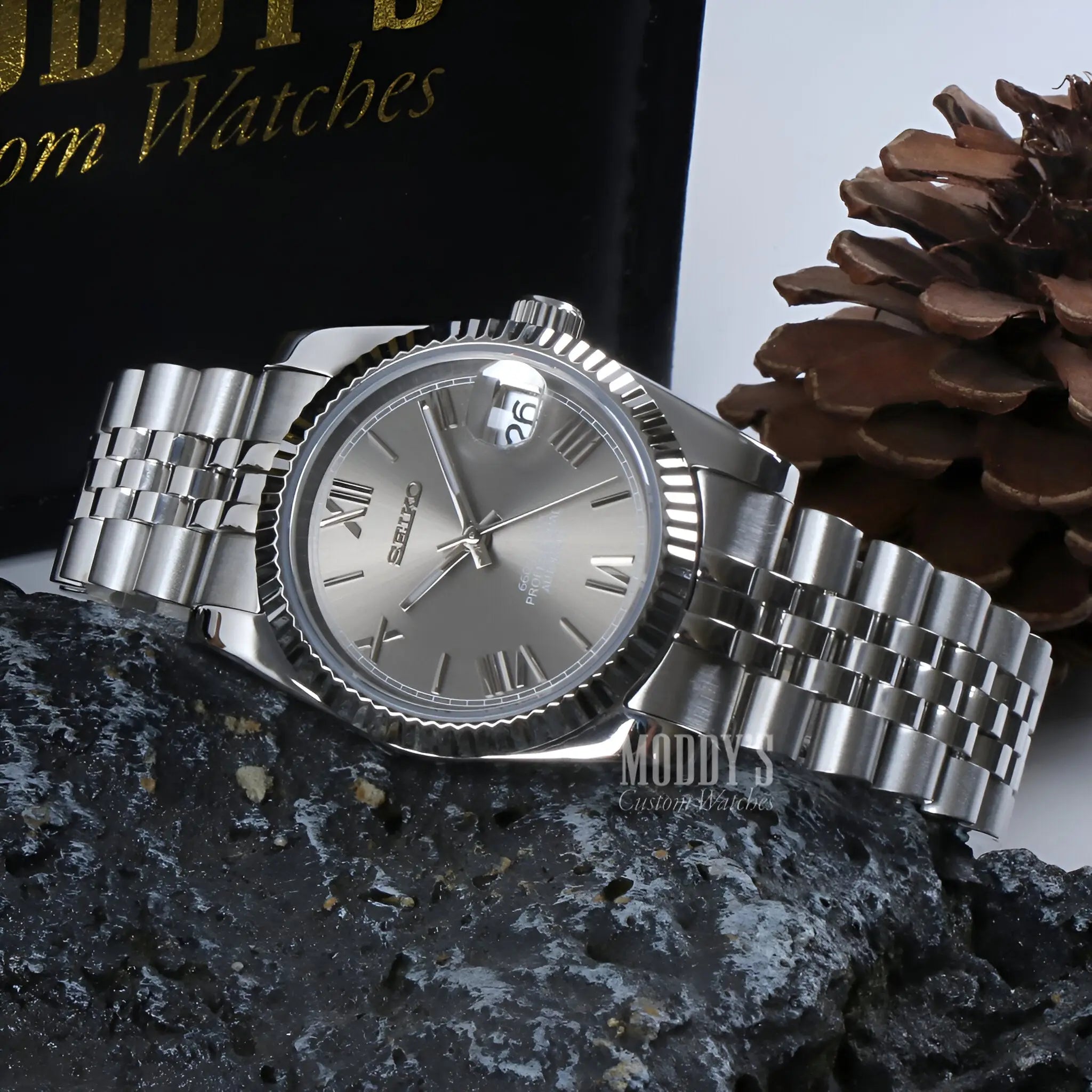 Seiko mod datejust with NH35 automatic, silver Roman dial