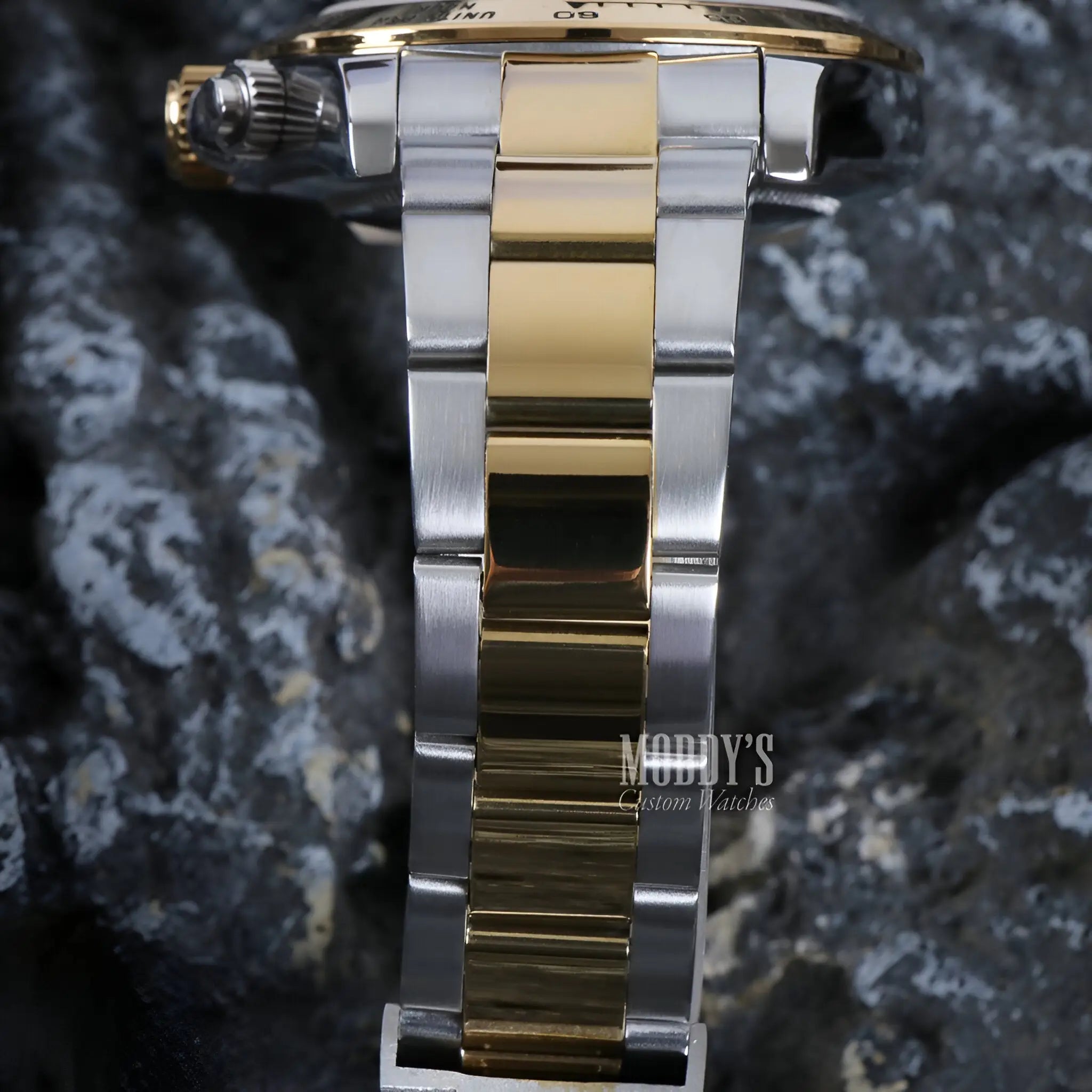 Seiko mod Daytona with VK63 hybrid movement in two-tone gold and steel