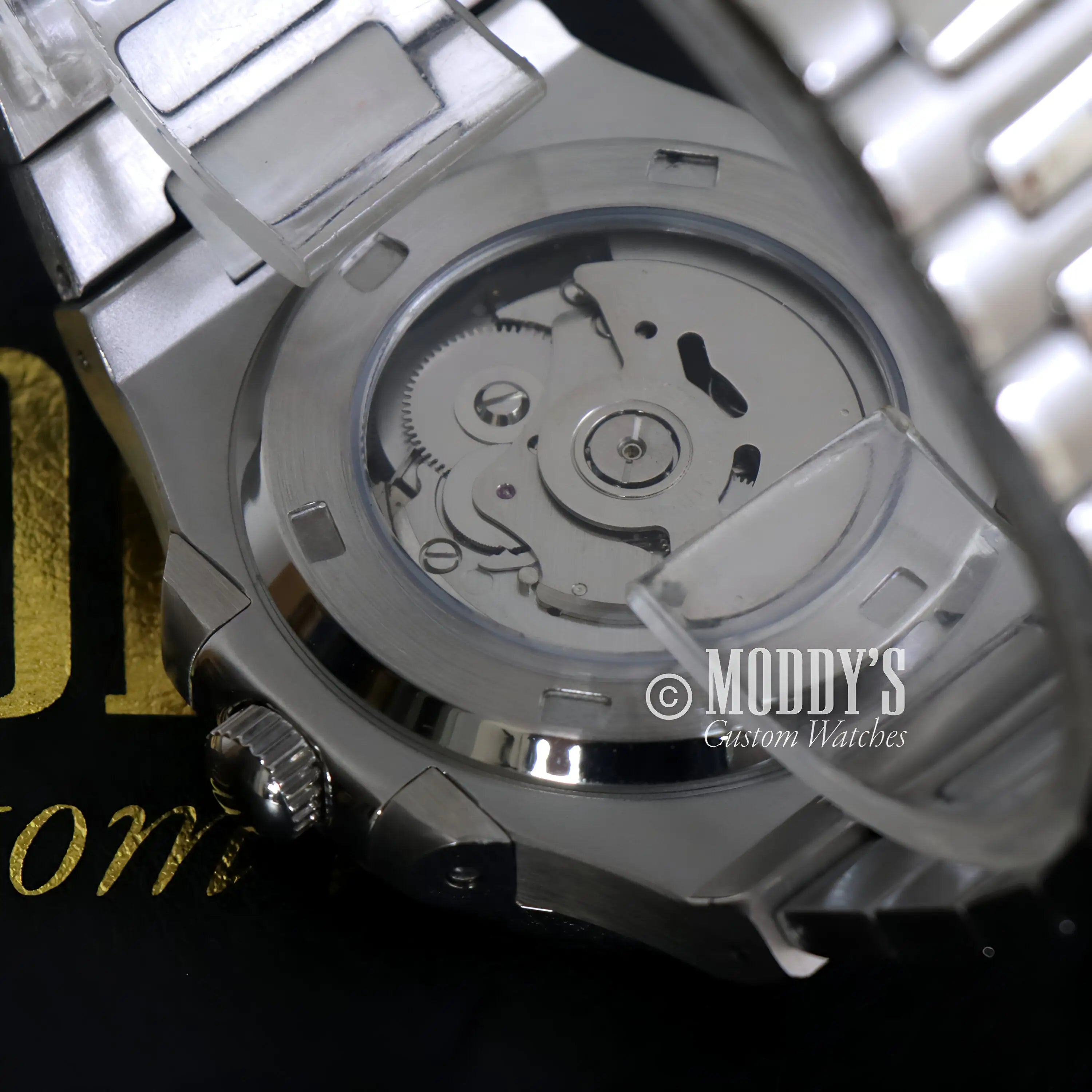 Nautiko Minimalist Silver Seiko NH35 automatic watch with 904L steel