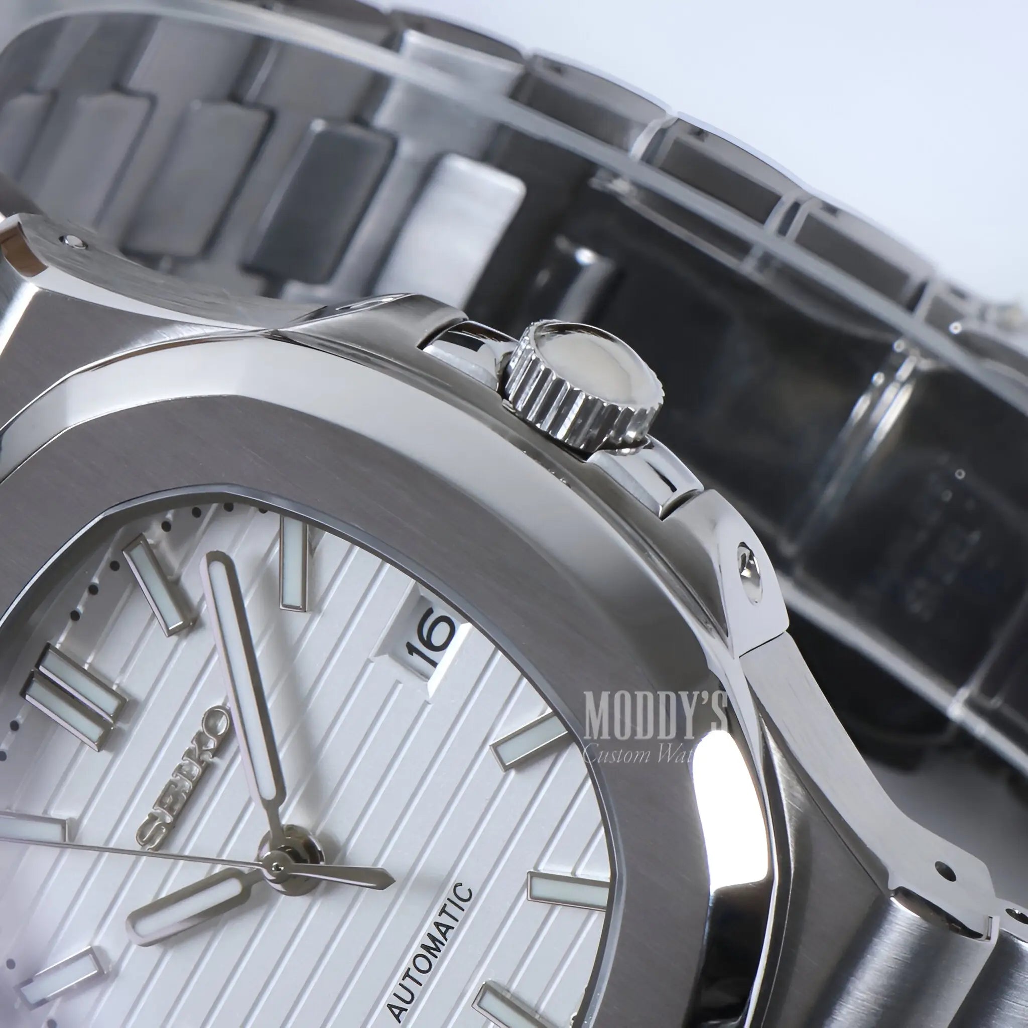 Nautiko White Seiko mod Nautilus watch with NH35 automatic movement