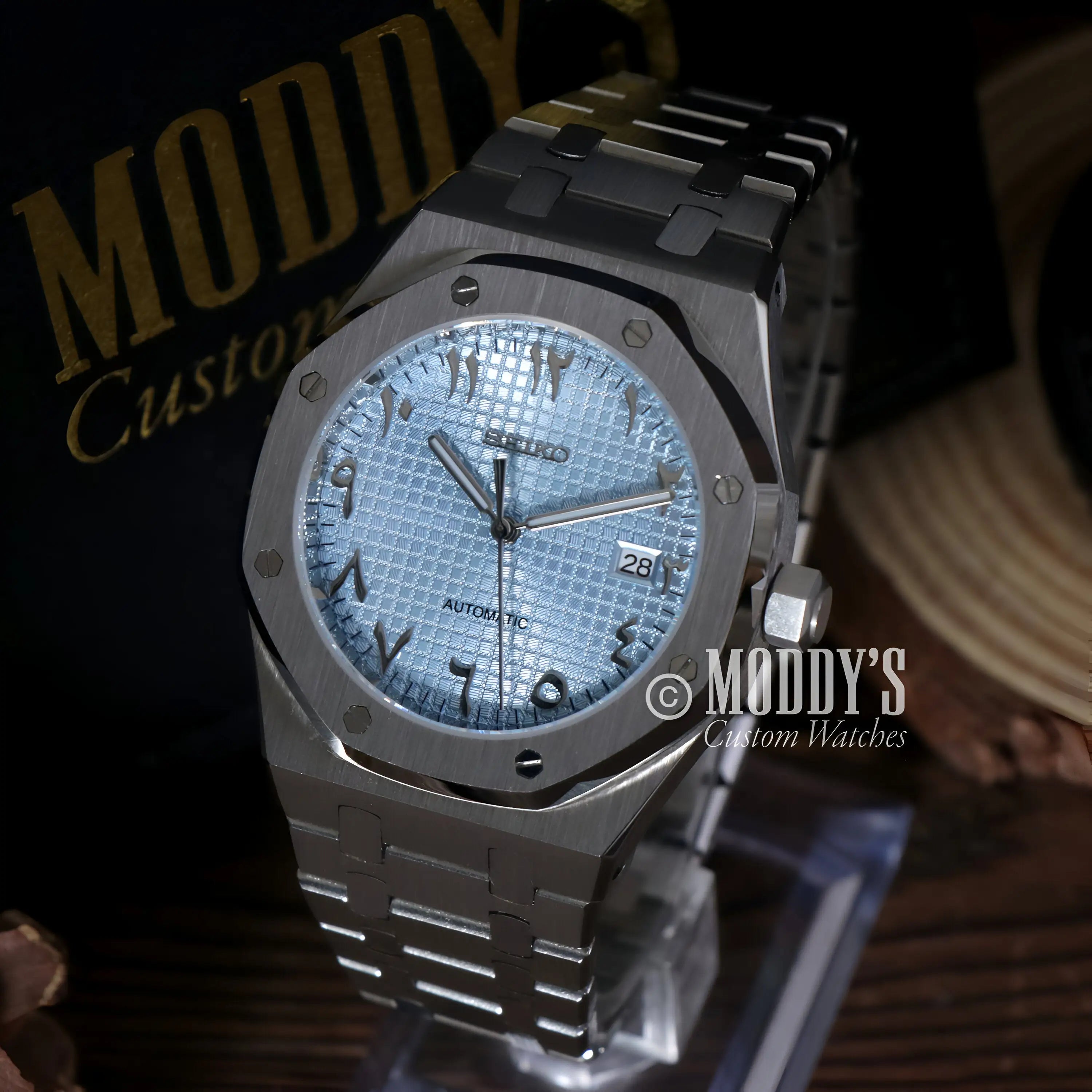 Silver Royal Oak mod watch with Seiko NH35 automatic, stainless steel bracelet