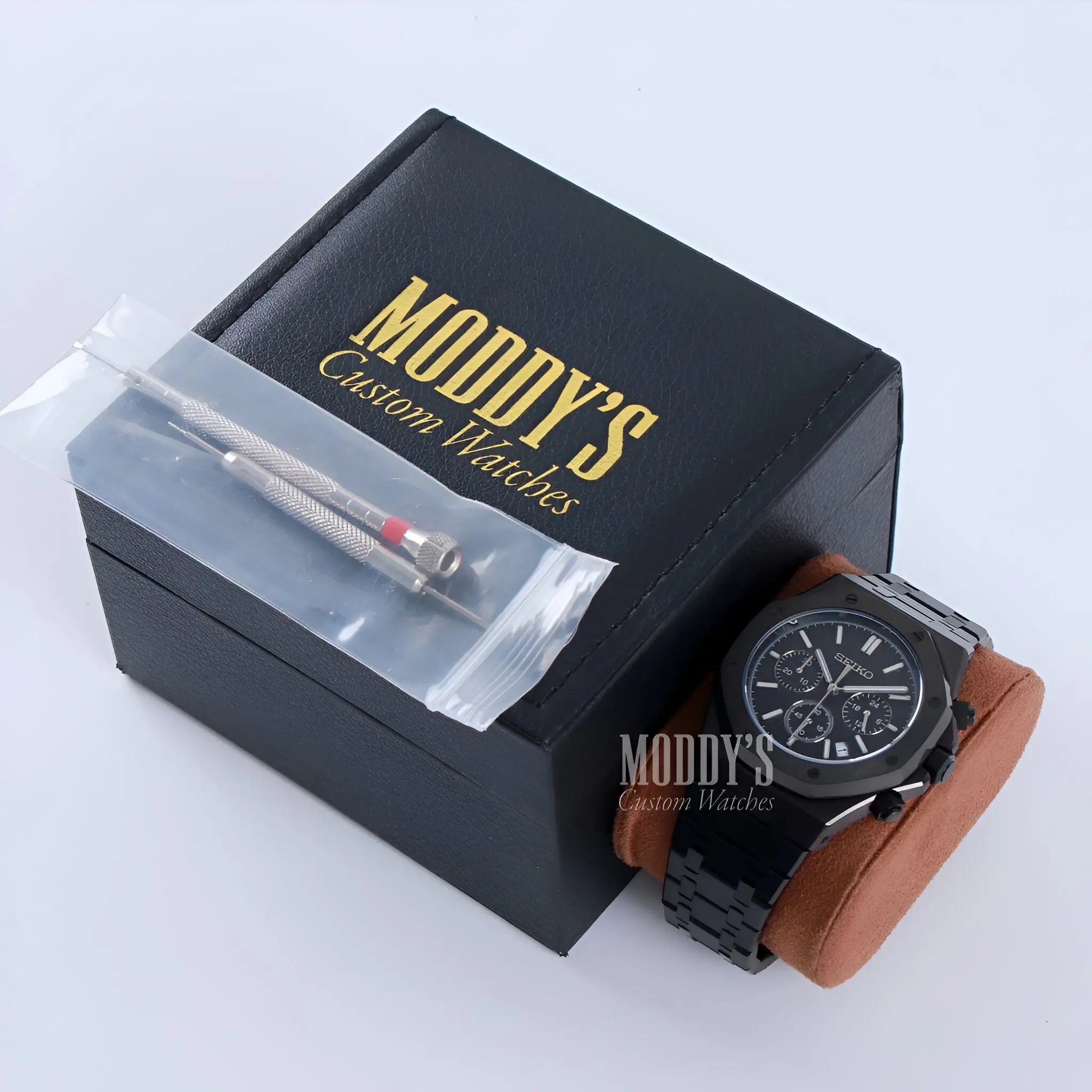 Royal Seikoak Chrono Triple Black watch with royal oak design