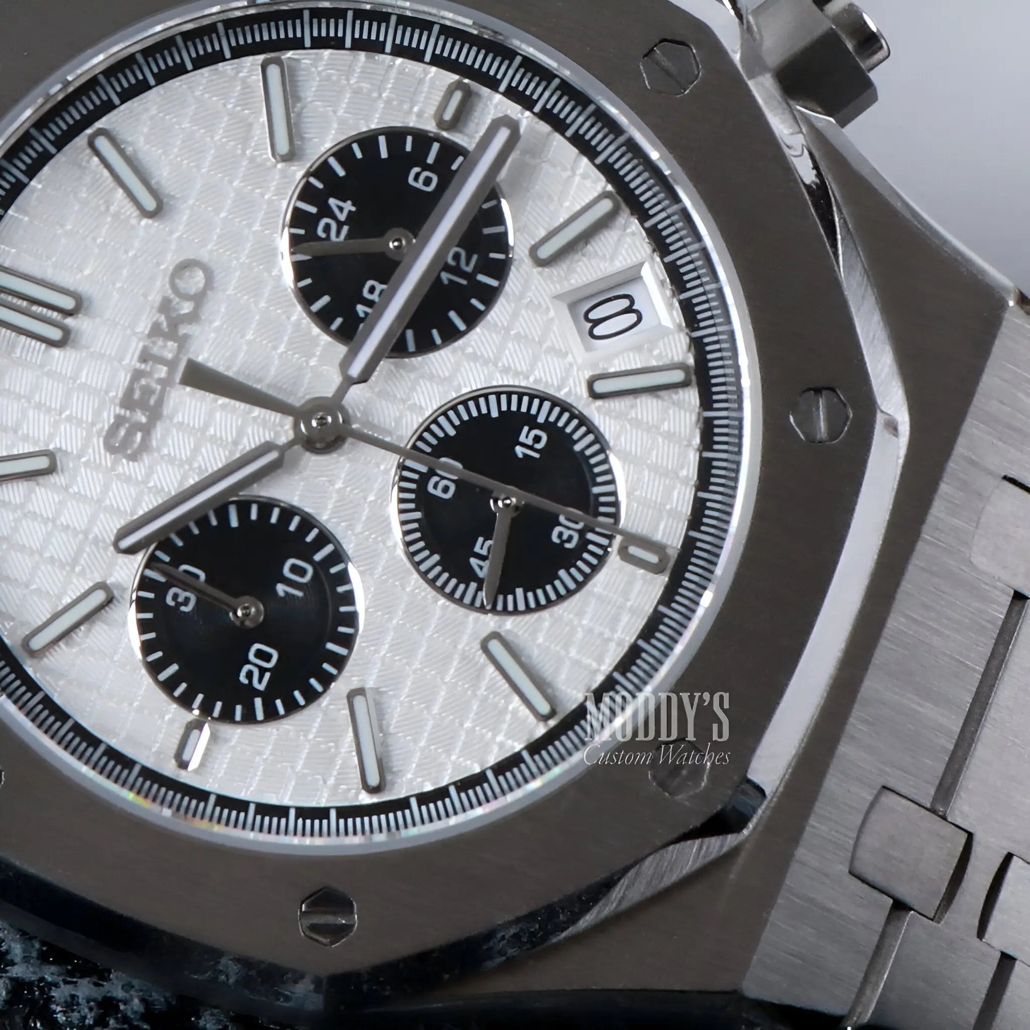 Royal Seikoak Chrono Panda: stainless steel royal oak mod with Seiko VK63 hybrid