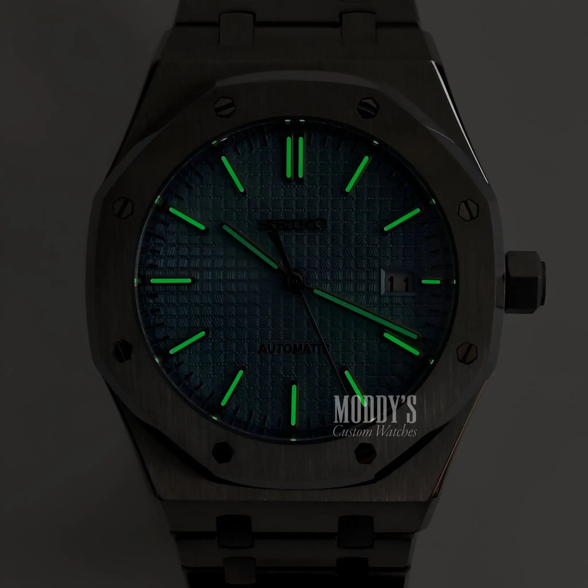 Royal Oak mod Seiko NH35 automatic watch with green luminous dial