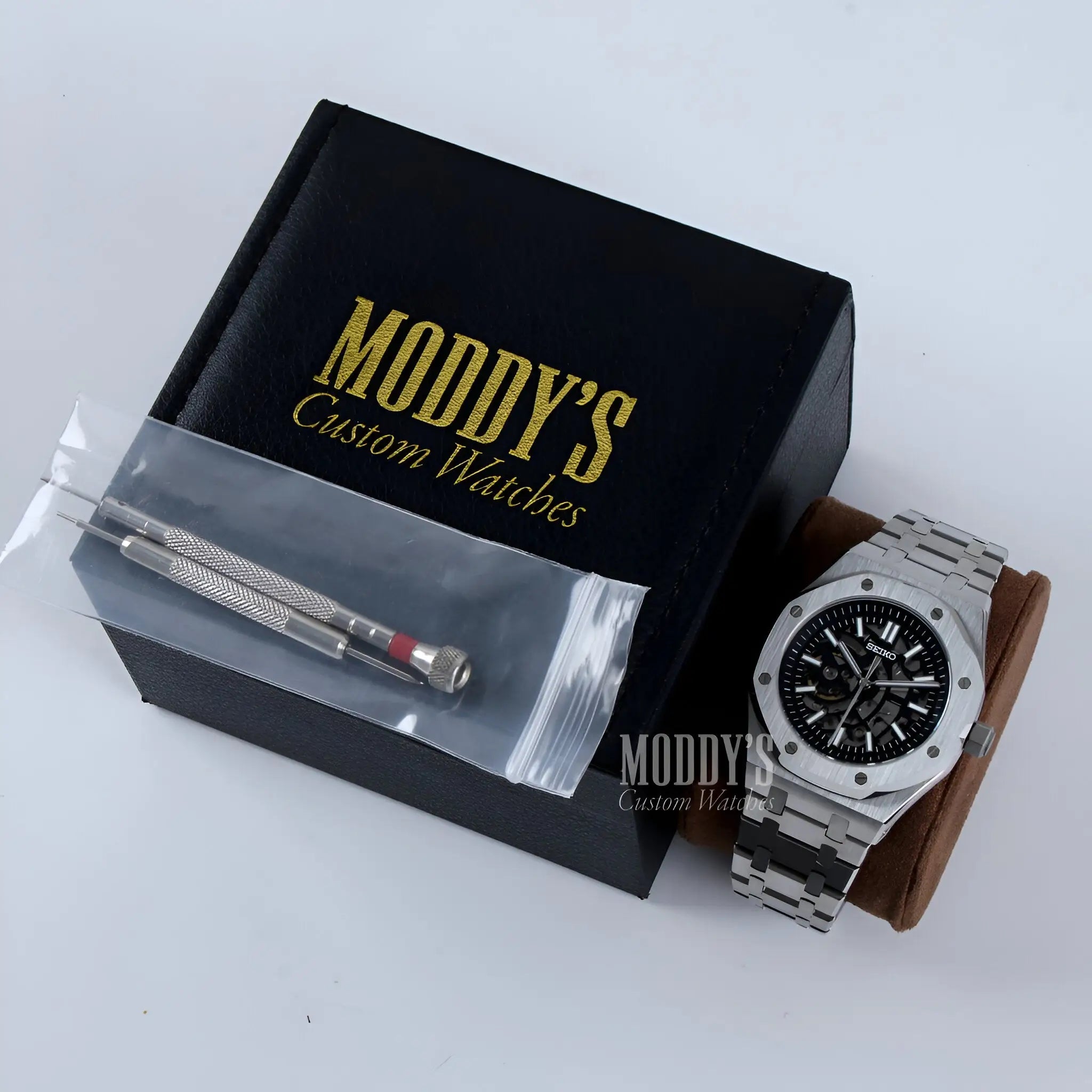 Royal Oak Seiko Mod with NH70 automatic movement, black dial, stainless steel bracelet