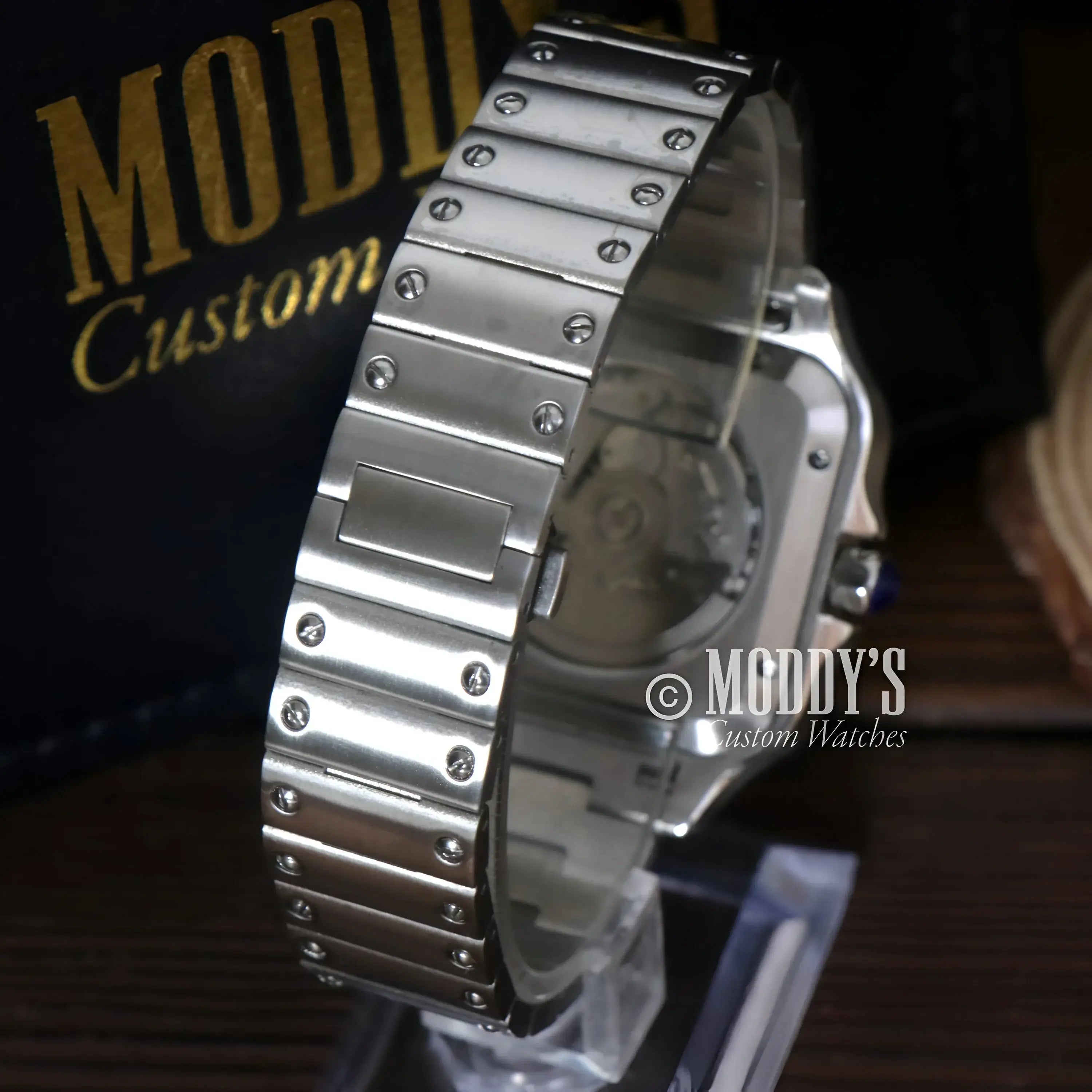 Silver Seiko Mod Santos watch with link band and NH35 automatic movement, Arabic Fck design