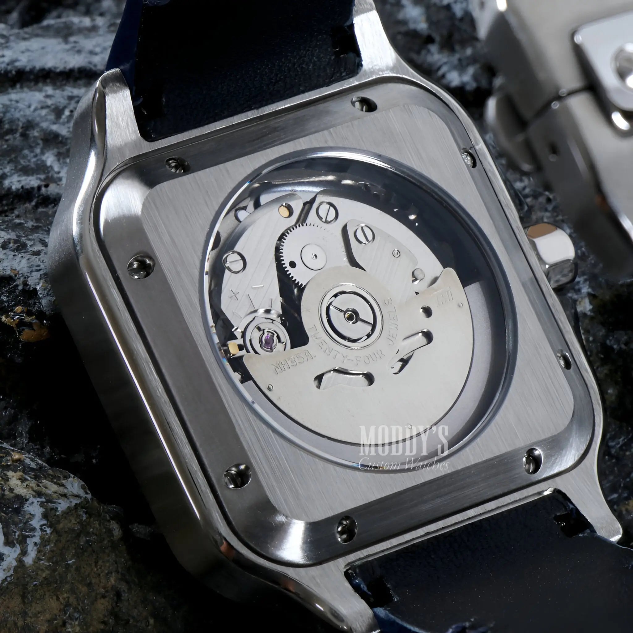 Santeiko Seiko Mod Santos with NH35 automatic, black leather strap