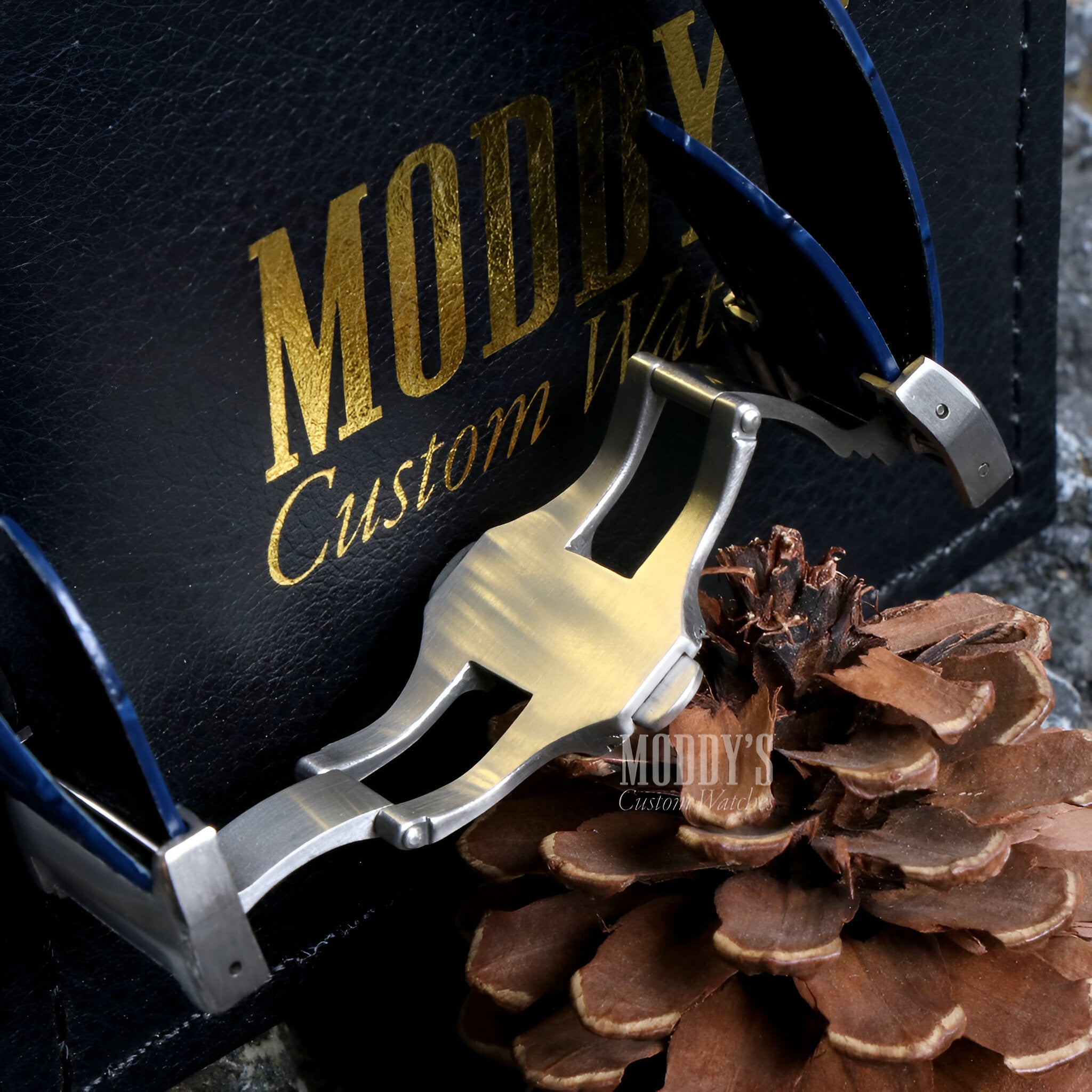 Santeiko | White Blue Leather