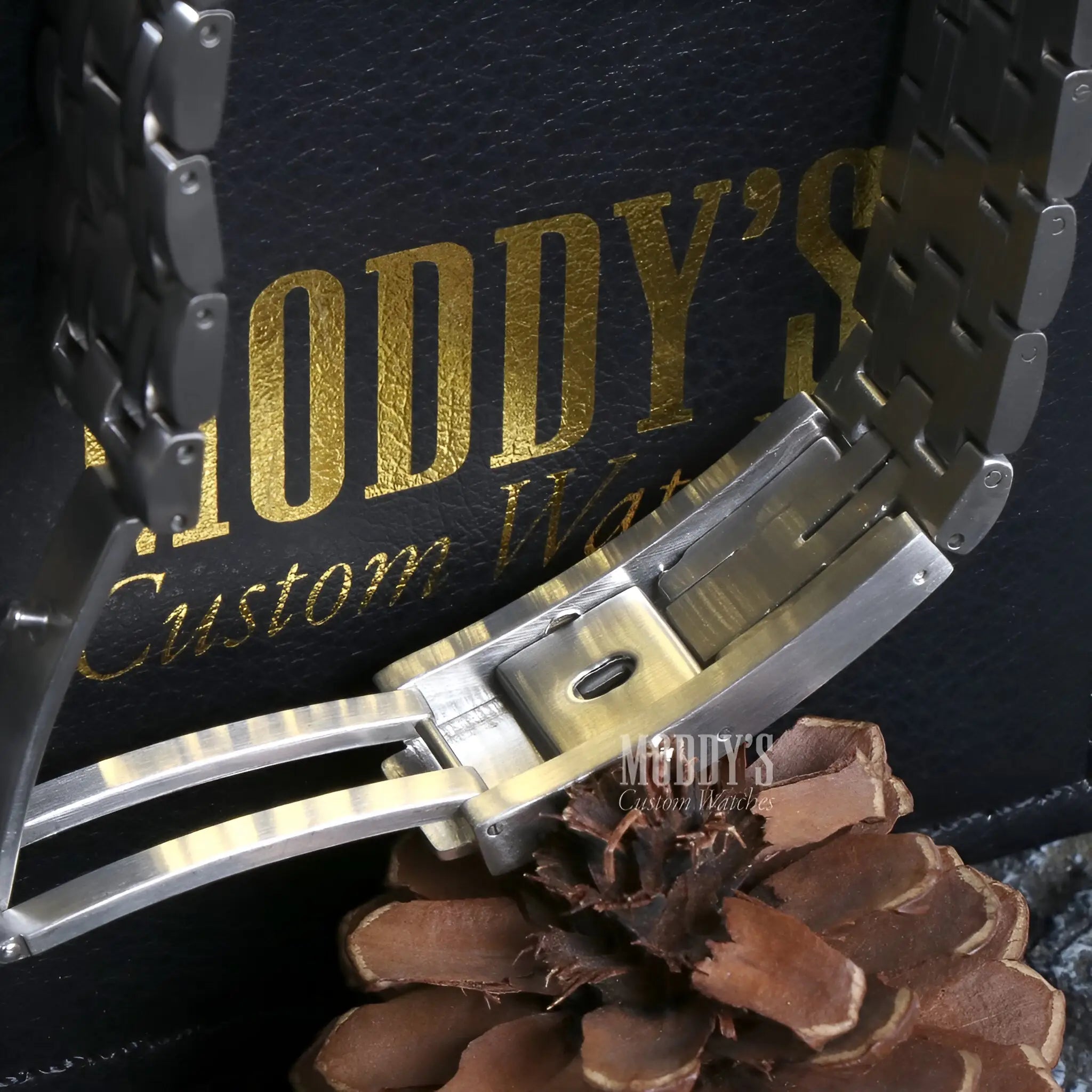 Seiko Mod Seamaster blue watch with gold silver brushed band