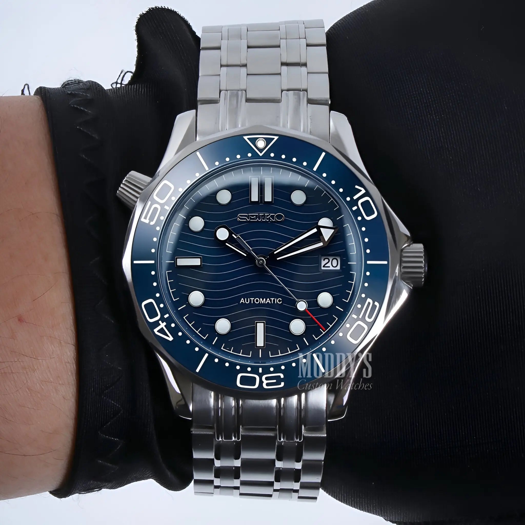 Prestigious Seiko NH35 Blue Dial Diver’s Watch with Silver Bracelet