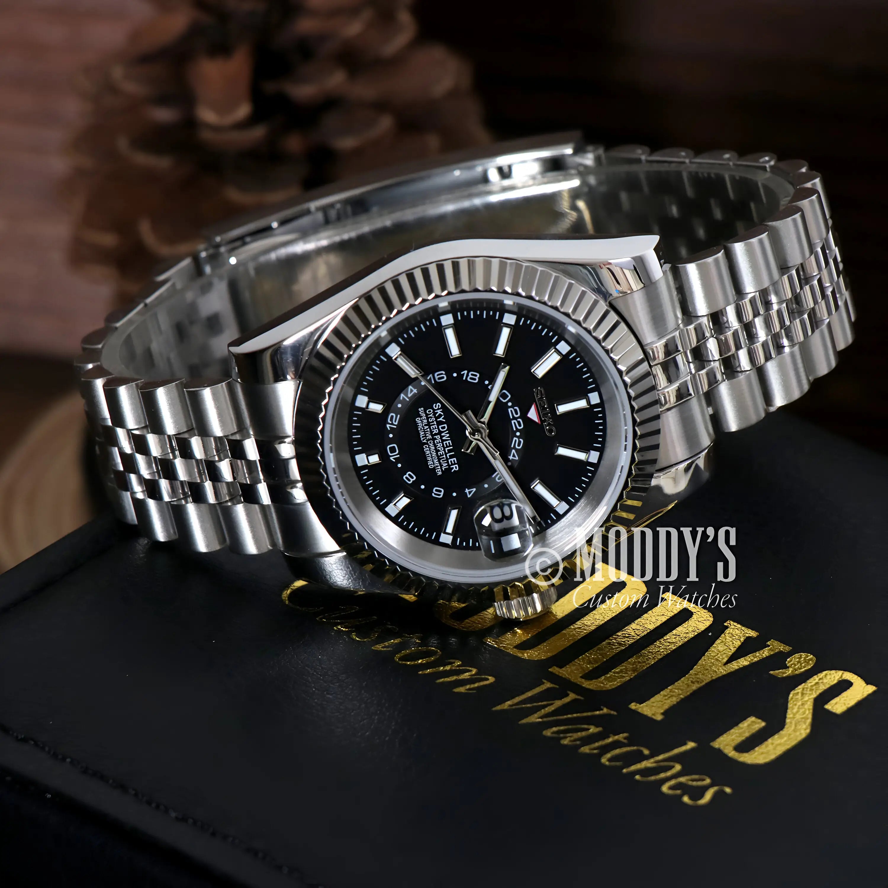 Seikojust Sky Dweller Black with Rolex-style black dial and silver bracelet