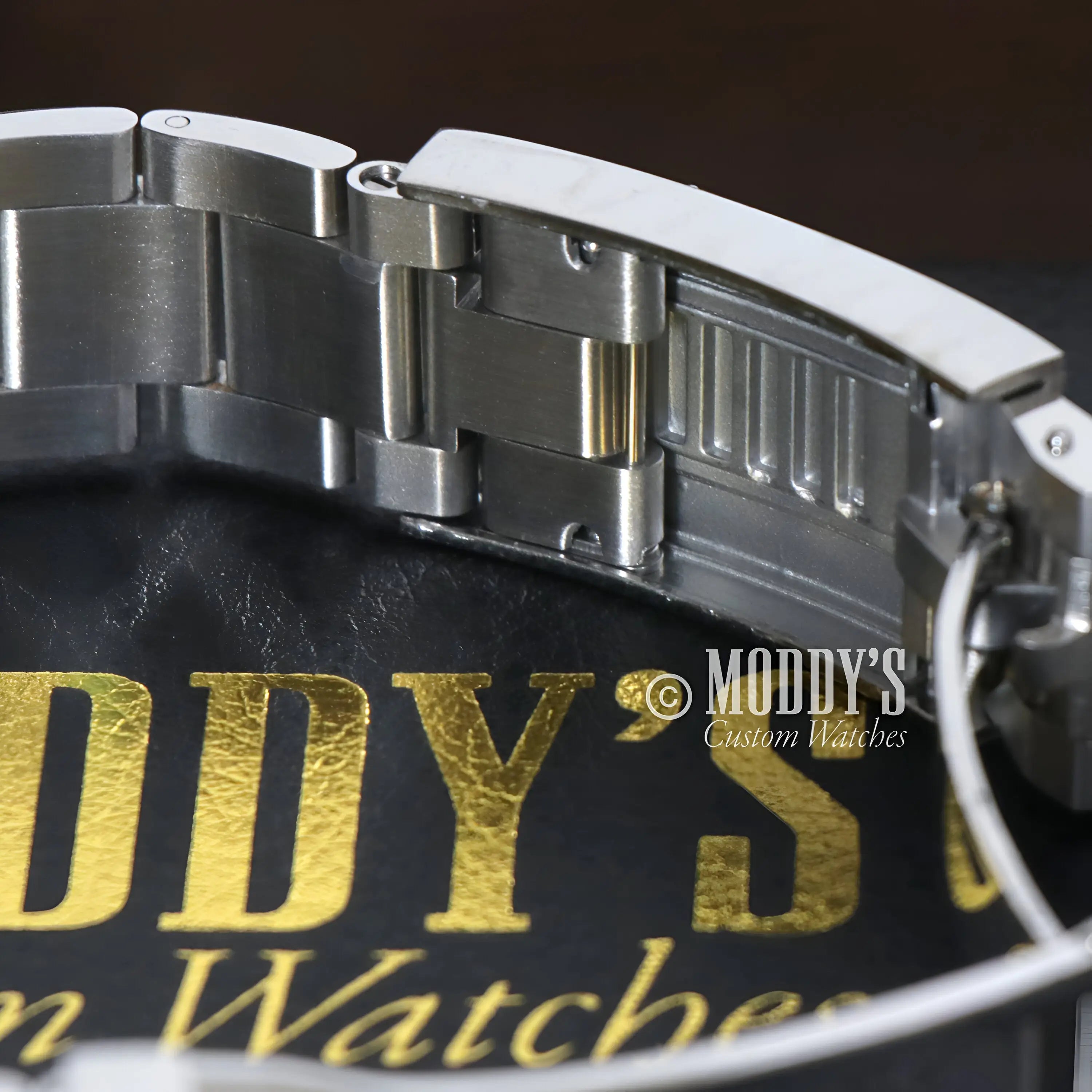 Seiko mod submariner with stainless steel watch band and folding clasp