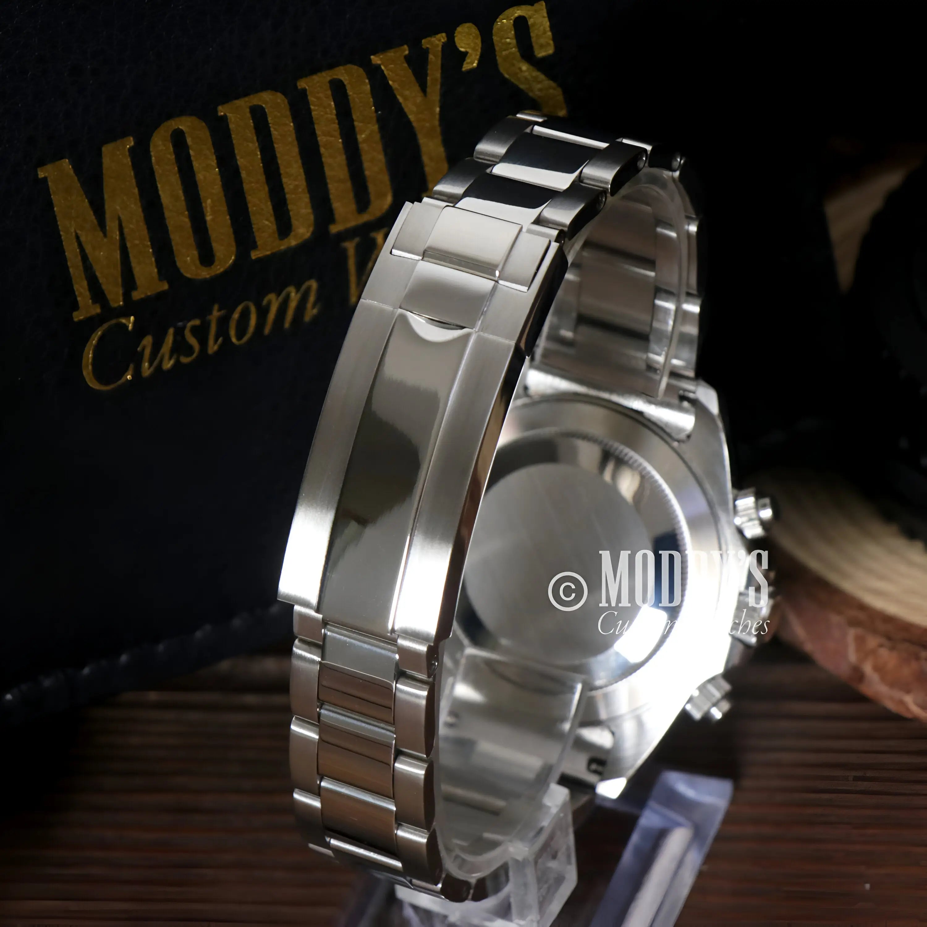 Seiko VK63 Hybrid Seitona Platinum stainless steel watch with black dial chronograph