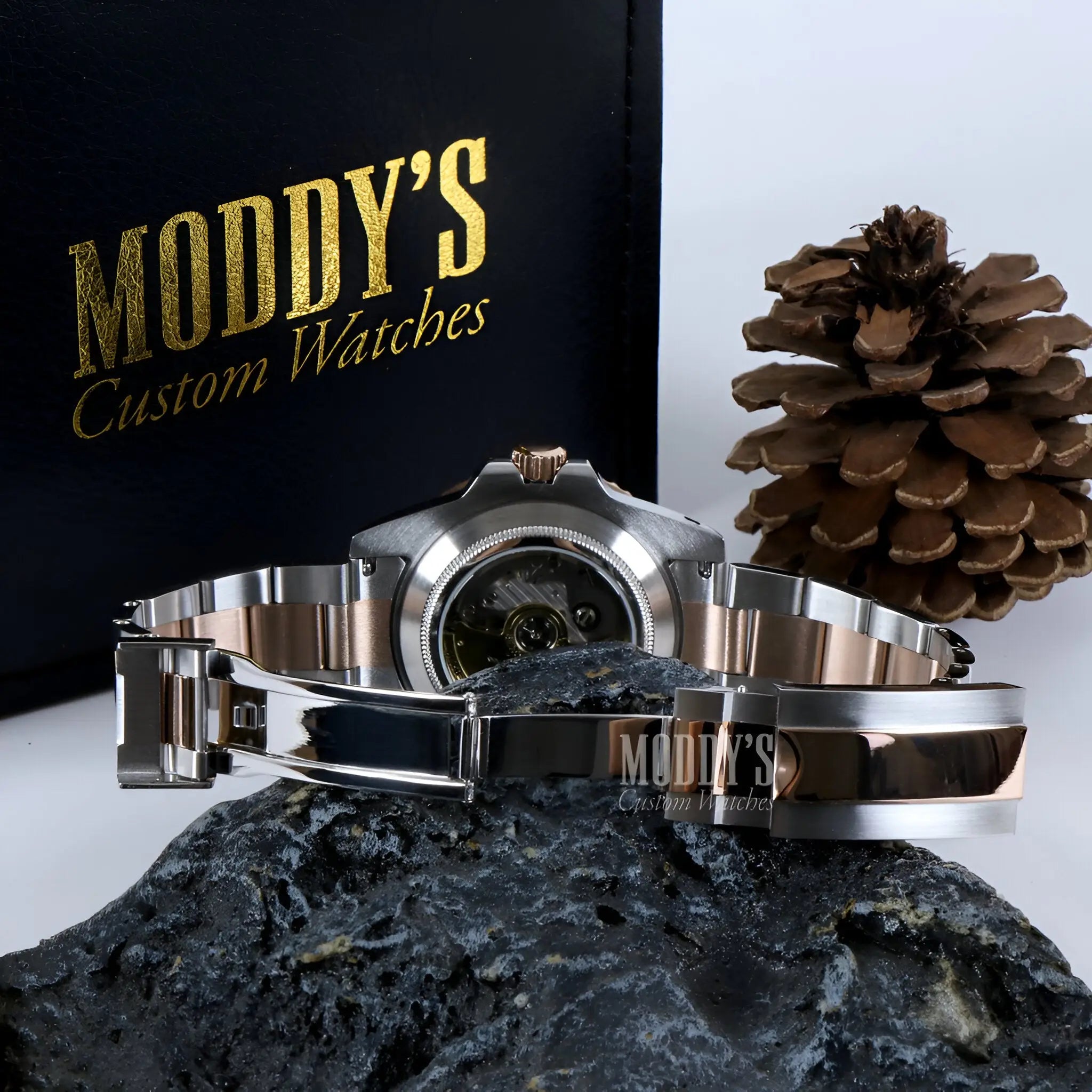 Seiko NH35 automatic watch with 316L stainless steel, rose gold, black face