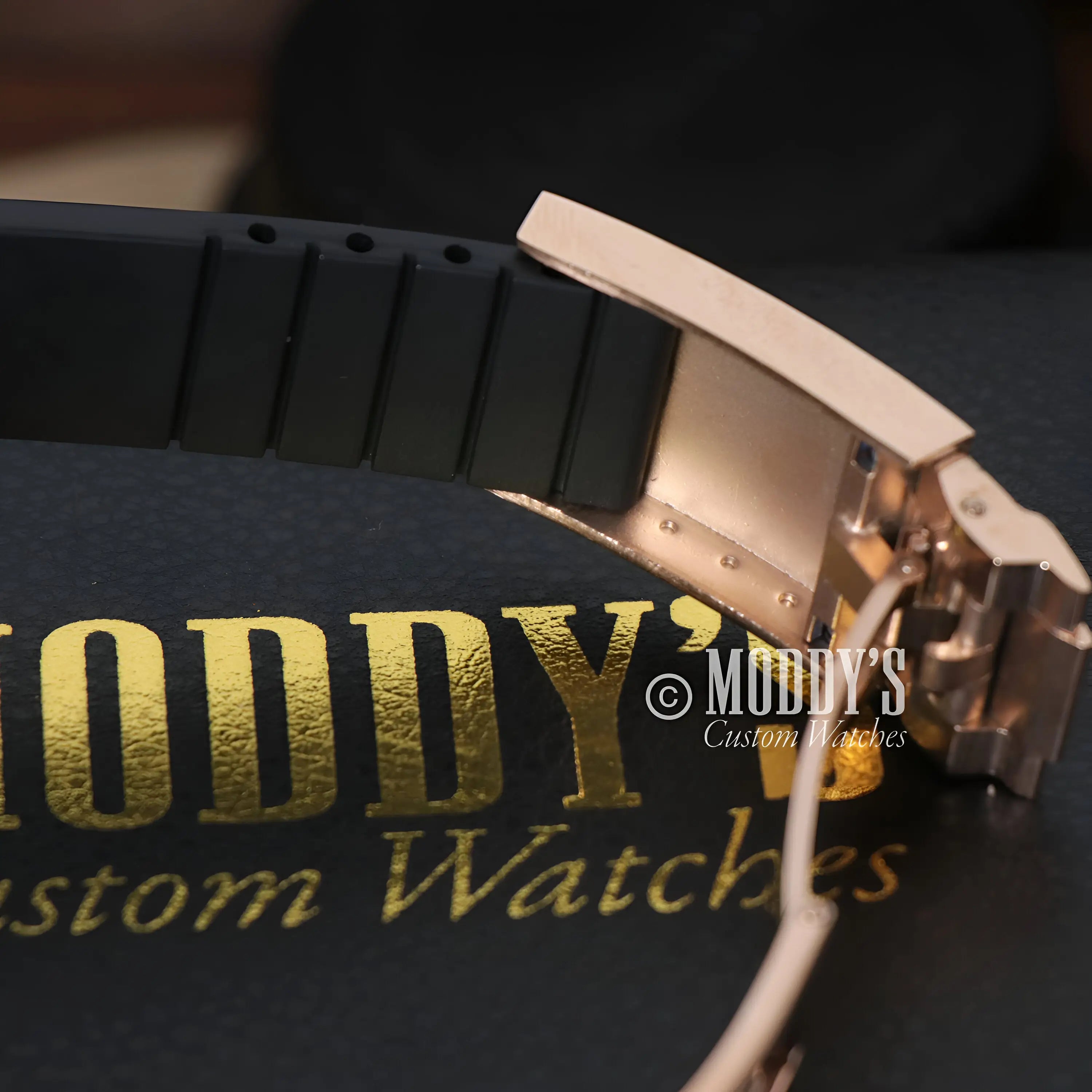 Seiko mod Yacht-Master rose gold watch with black rubber strap, Seiko NH35 automatic movement, water resistance