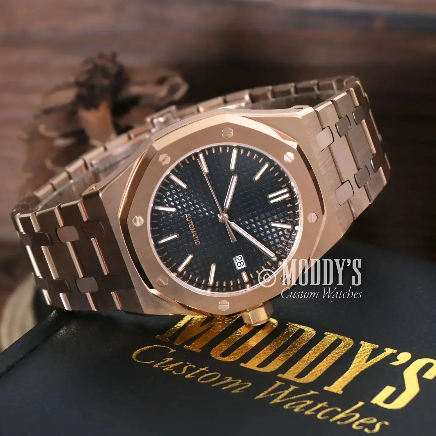 Rose gold automatic wristwatch Royal Seikoak featuring Seiko NH35 movement