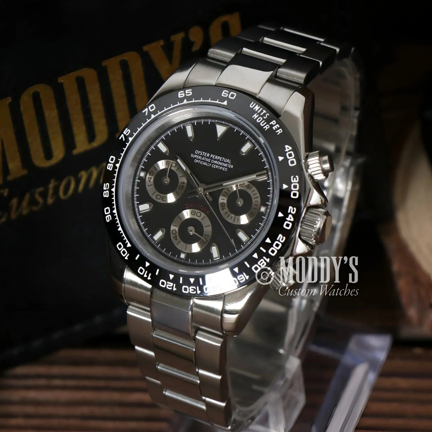 Silver wristwatch with black face from Seitona, featuring VK63 hybrid movement, Black Panda
