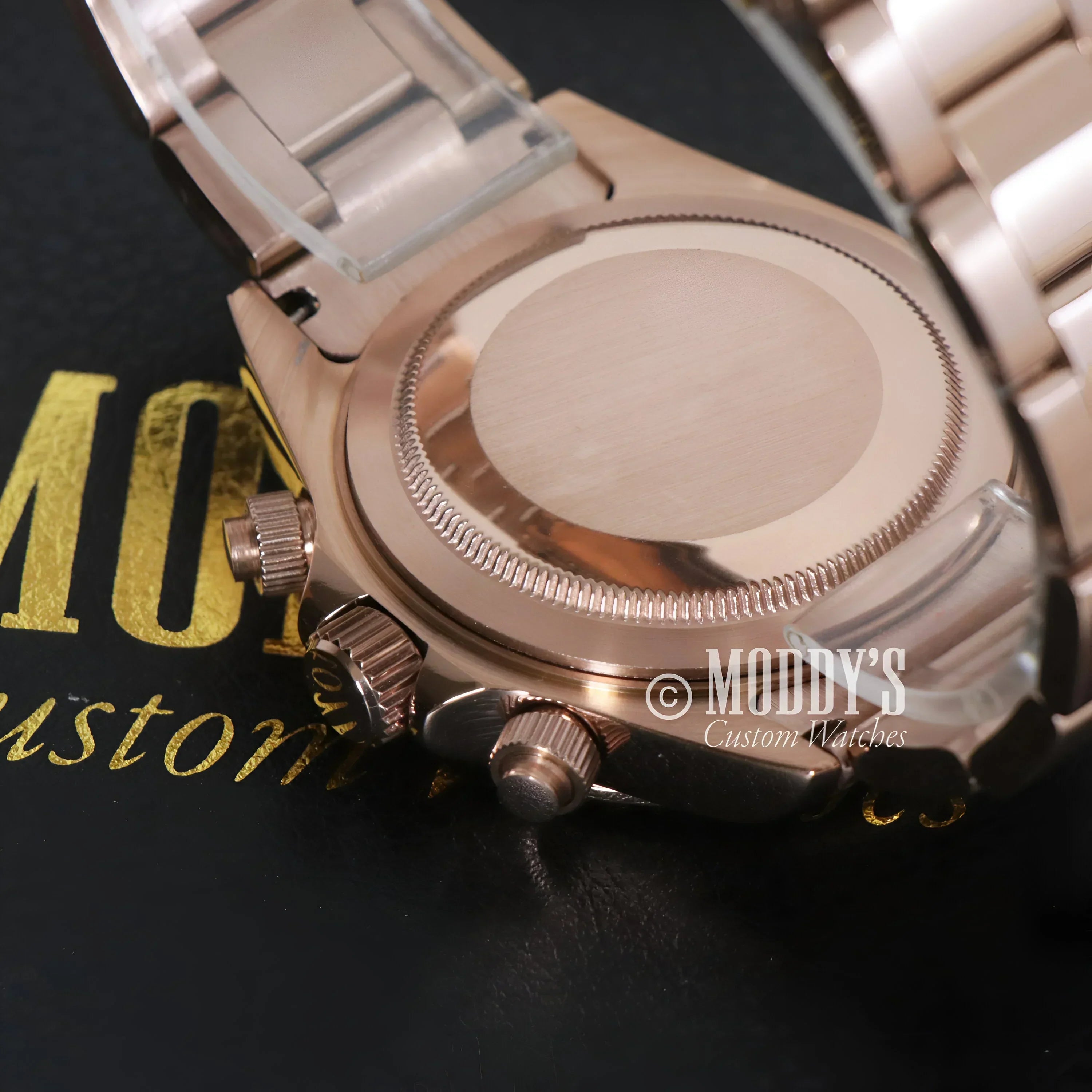 Rose Gold Rainbow wristwatch featuring Seiko VK63 hybrid movement for stylish elegance