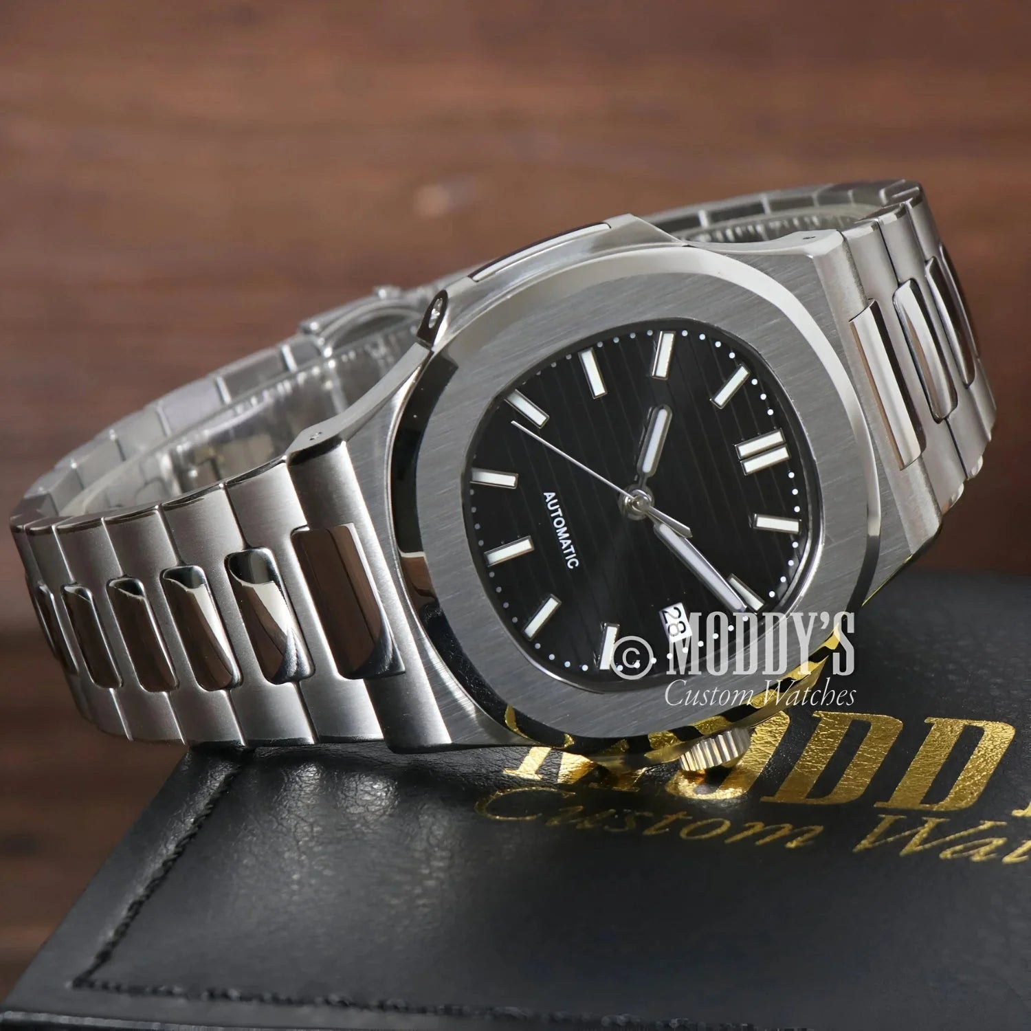 Silver automatic wristwatch Nautiko Black with NH35 automatic movement in 904L stainless steel
