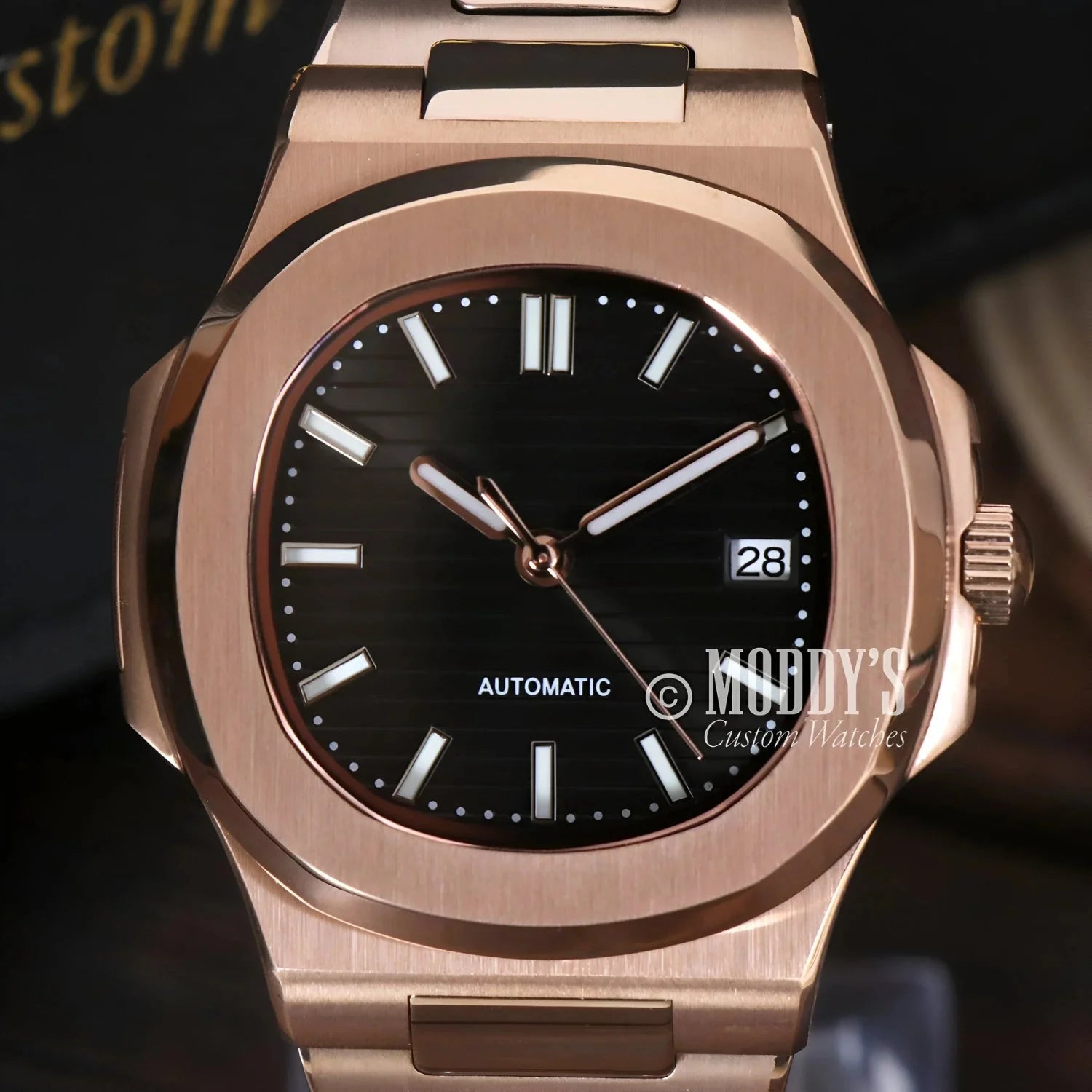 Rose Gold wristwatch with black face, featuring NH35 automatic movement, Nautiko style