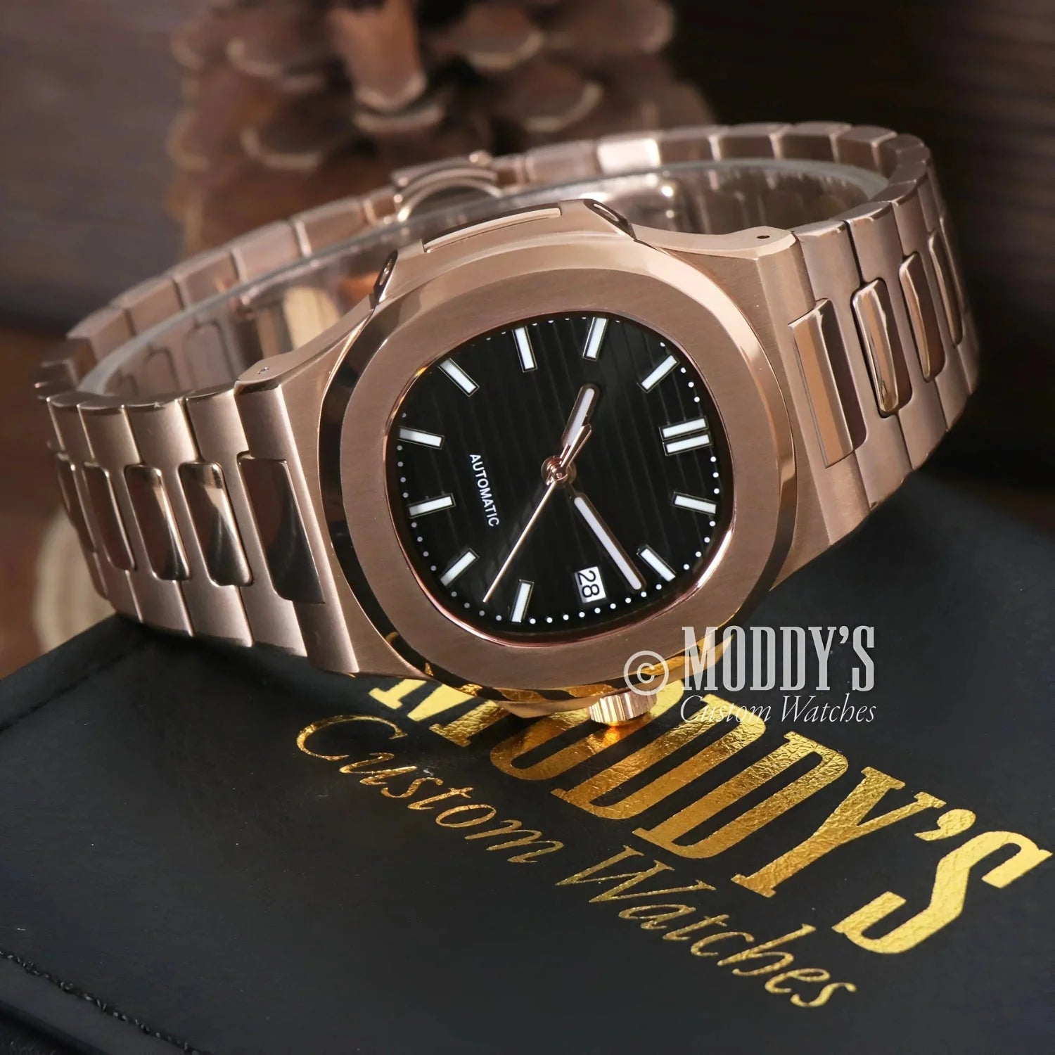 Rose Gold Automatic Wristwatch Nautiko with NH35 Automatic Movement in Rose Gold Black