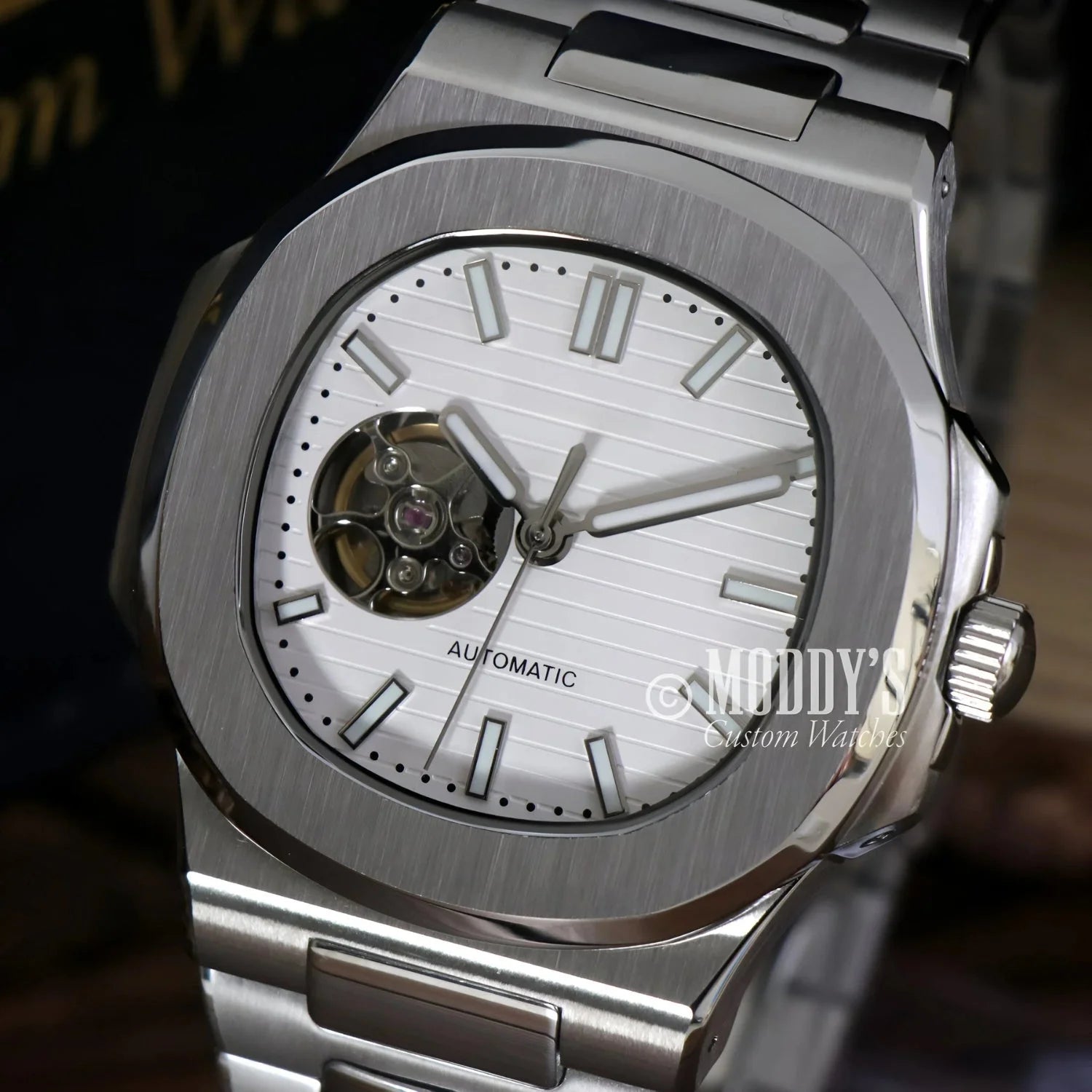 Silver automatic wristwatch Nautiko White Open Heart in 904L stainless steel design