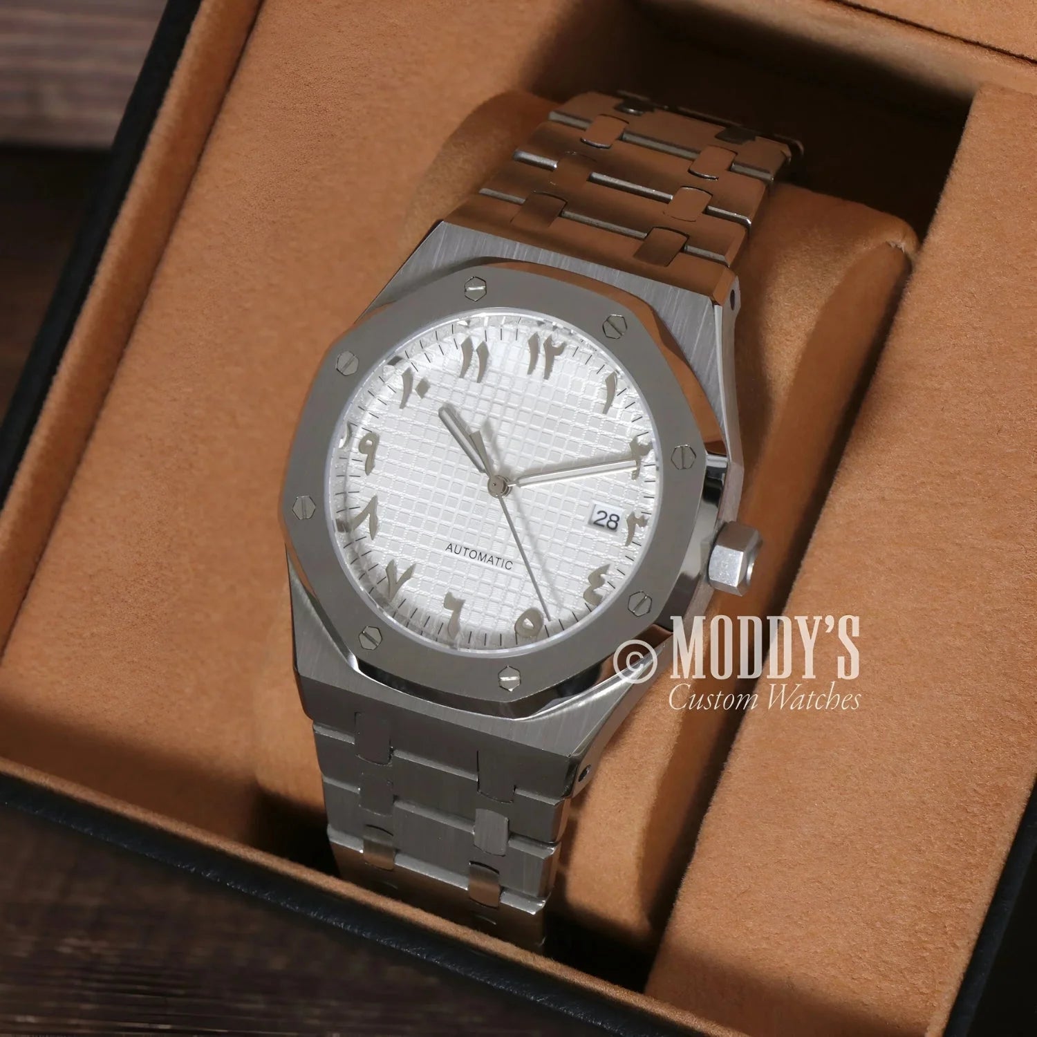 Silver Royal Seikoak wristwatch with Arabic numerals and Seiko NH35 Automatic movement