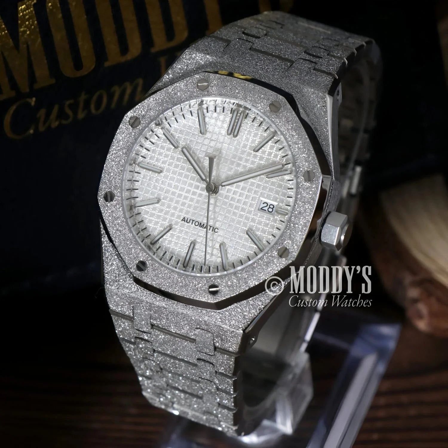 Silver-toned, diamond-encrusted Royal Seikoak wristwatch with NH35 automatic movement