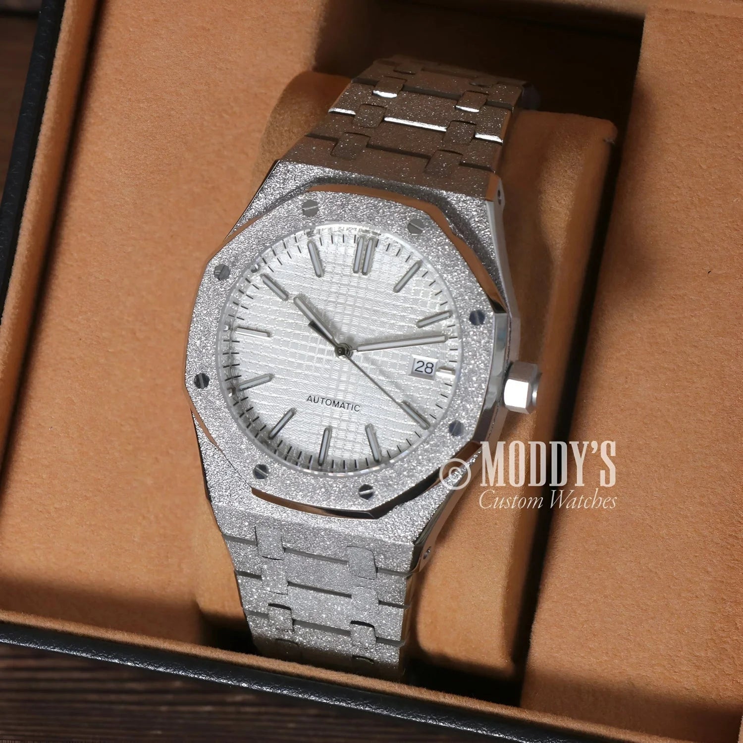 Silver-toned Royal Seikoak watch with NH35 automatic movement and iced-out design