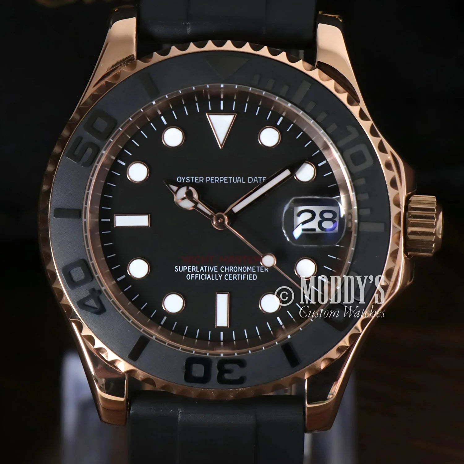 Rose gold and black Seikomariner wristwatch with NH35 automatic movement, a stylish Seiko mod