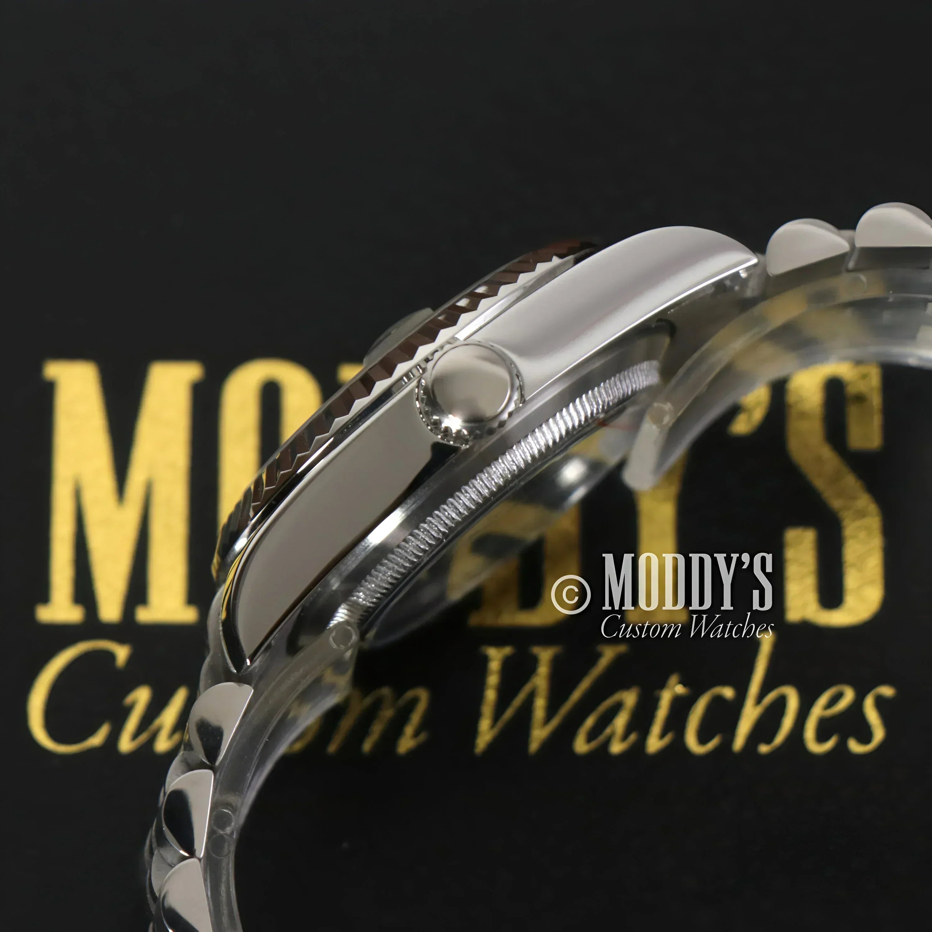 Silver wristwatch Seikojust Champagne with Seiko NH35 automatic movement