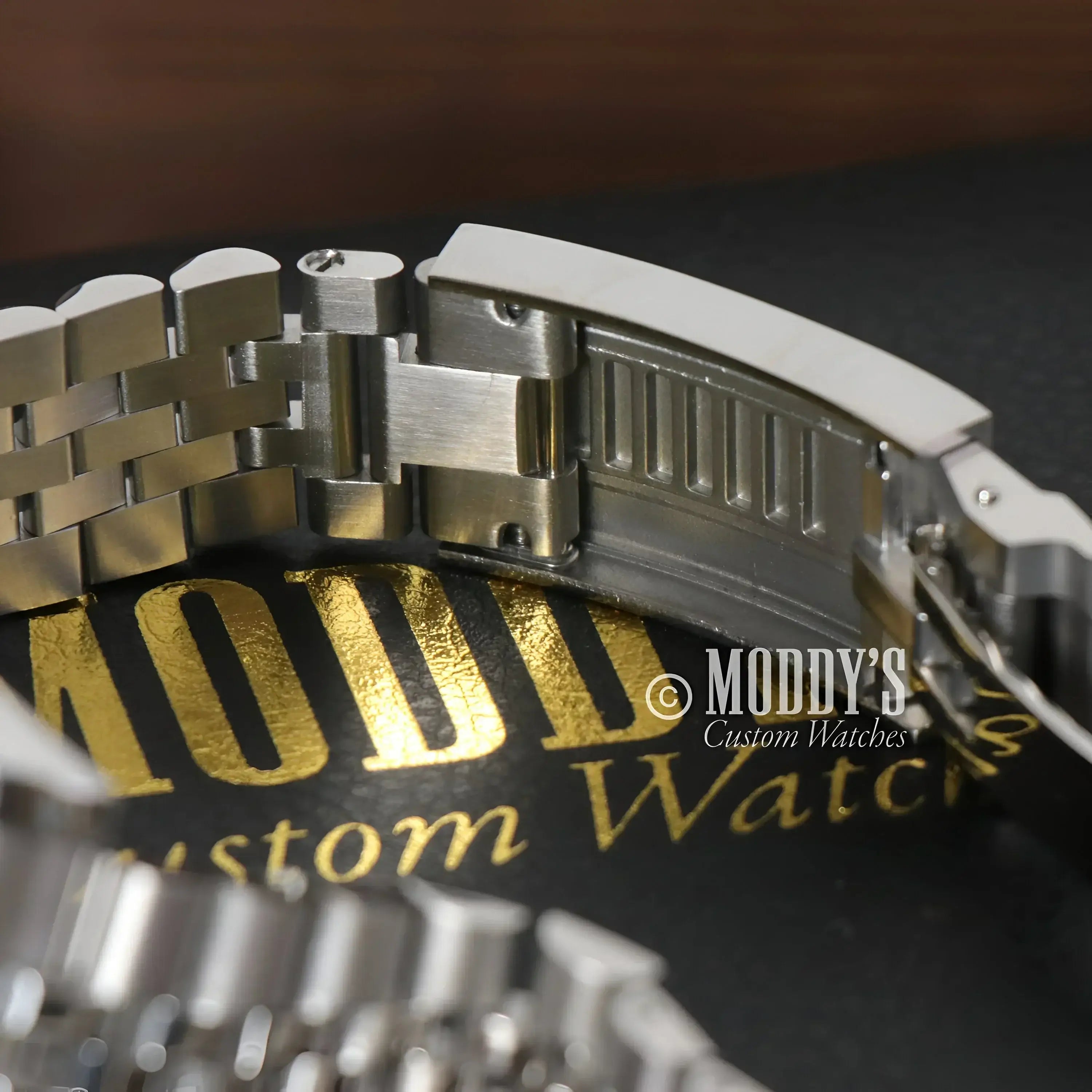 Stainless steel watch band clasp for Seikojust Ice Blue Roman with NH35 automatic movement