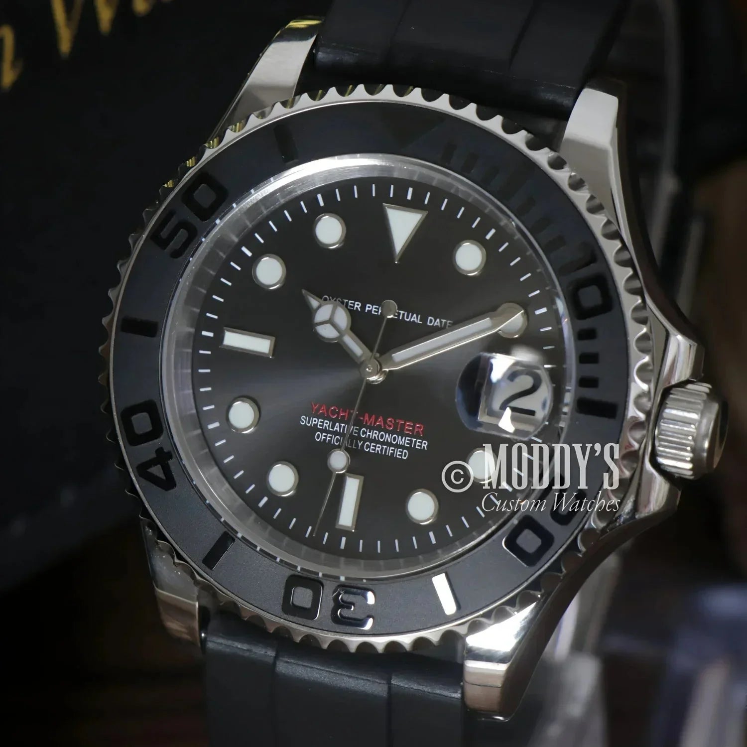 Black and silver Seikomariner wristwatch with NH35 automatic movement, iconic Yacht-Master design