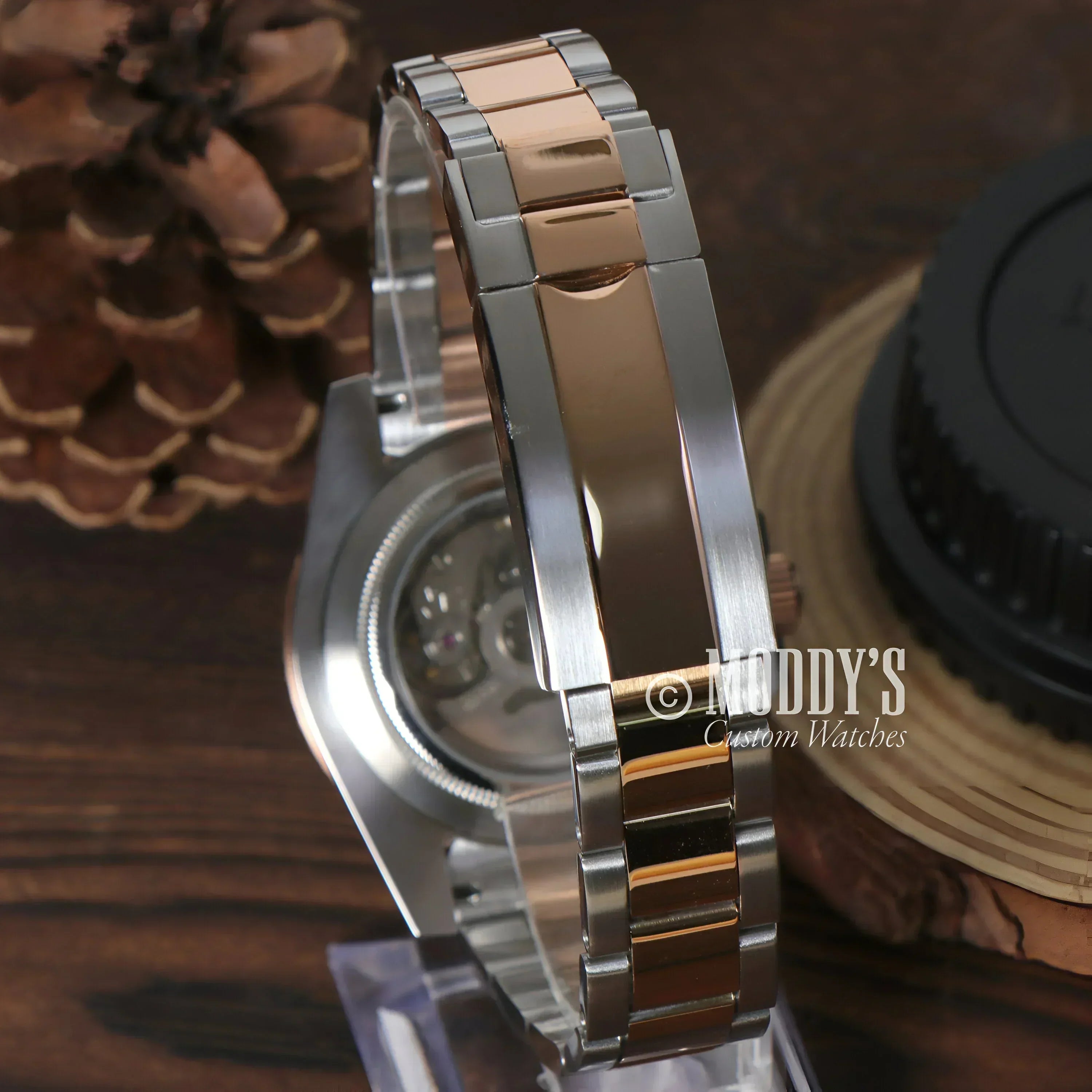 Two-tone Seikomariner Rose Gold watch with exhibition caseback and NH35 automatic movement