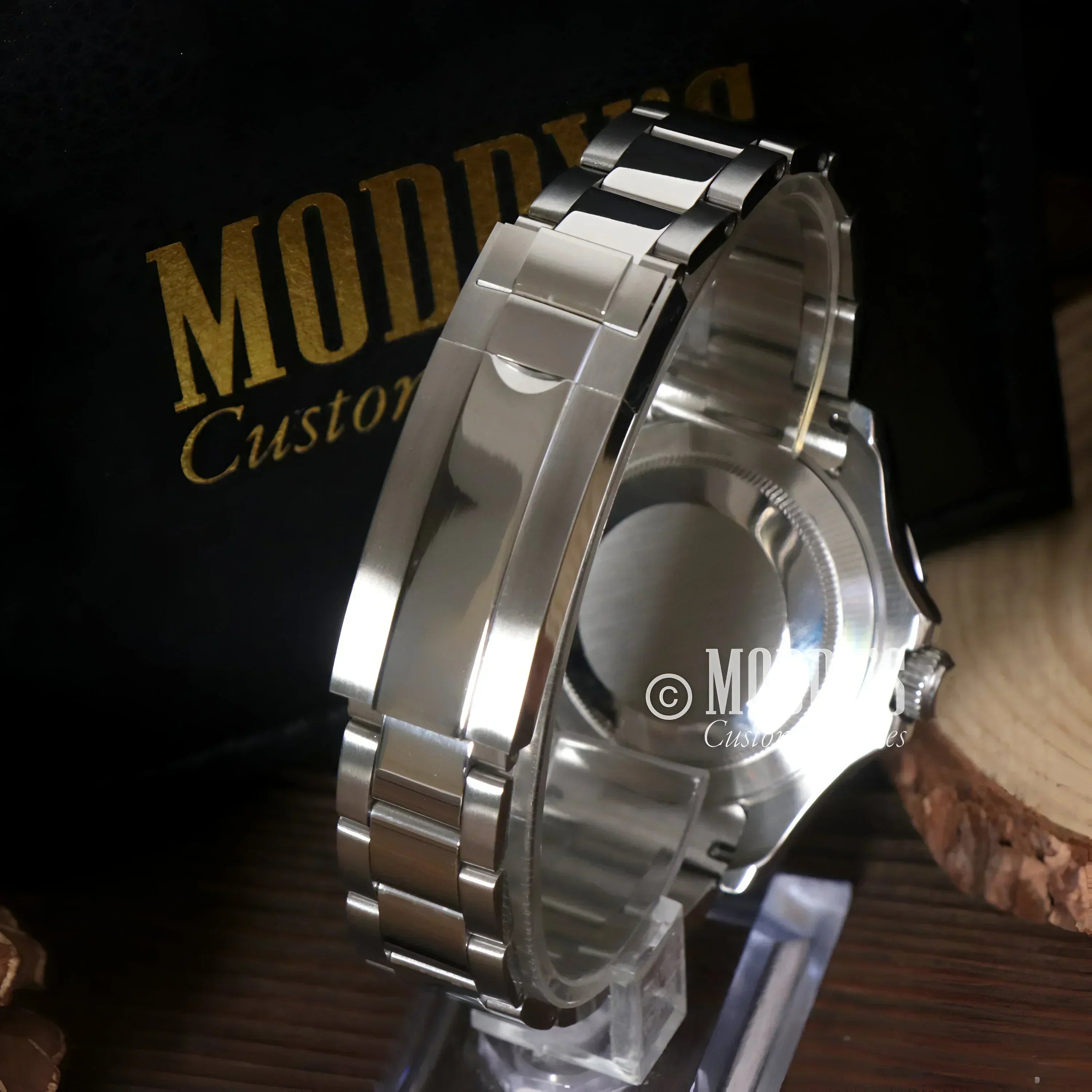 Seikomariner Silver wristwatch with 316L stainless steel band and NH35 automatic movement