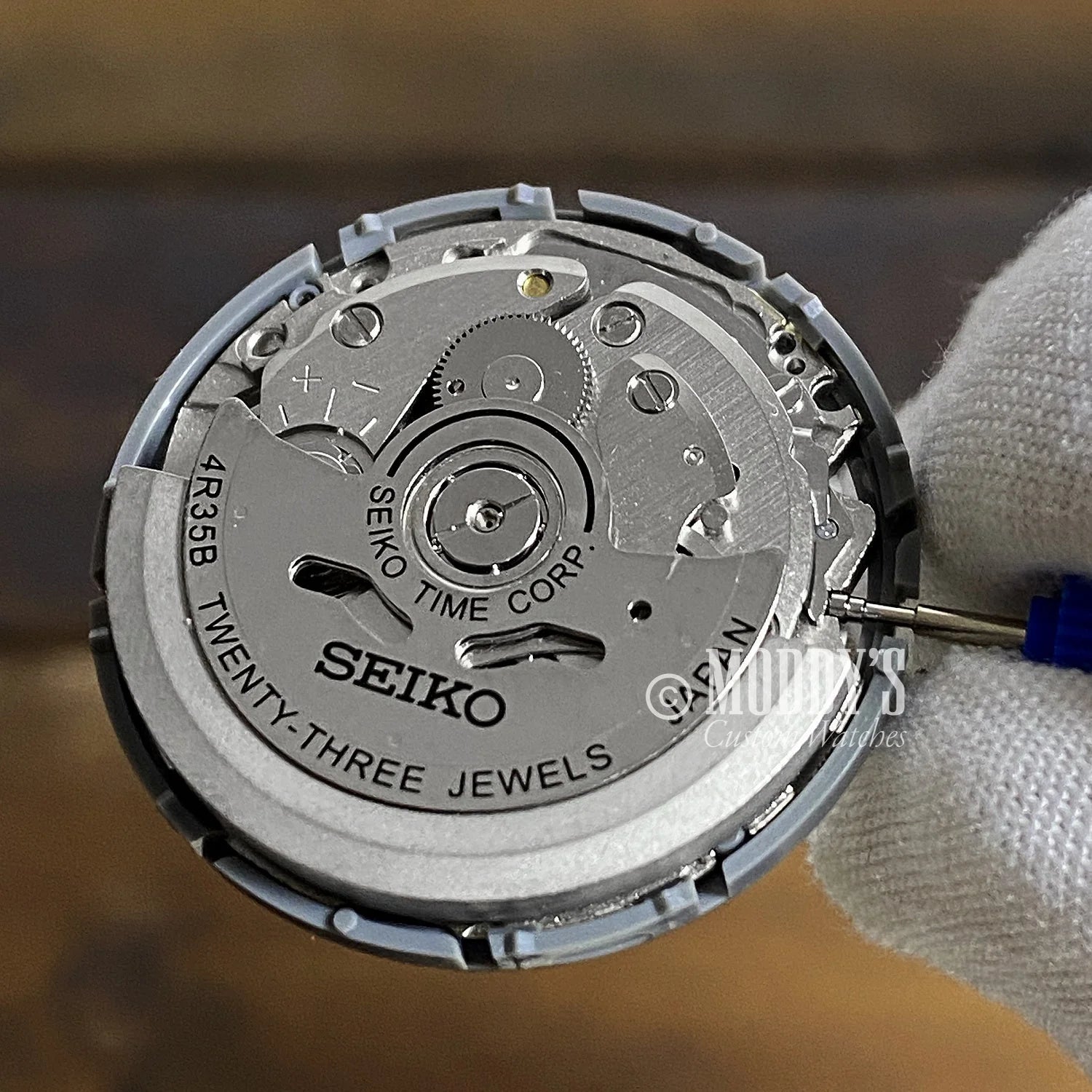 Seiko watch movement in Premium Rotor x1 for enhanced Seiko mods and performance
