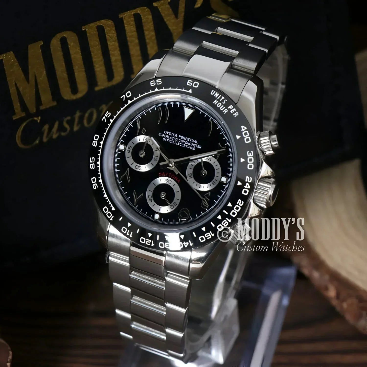 Silver Rolex Daytona wristwatch with Seiko VK63 hybrid movement in Seitona Arabic Black